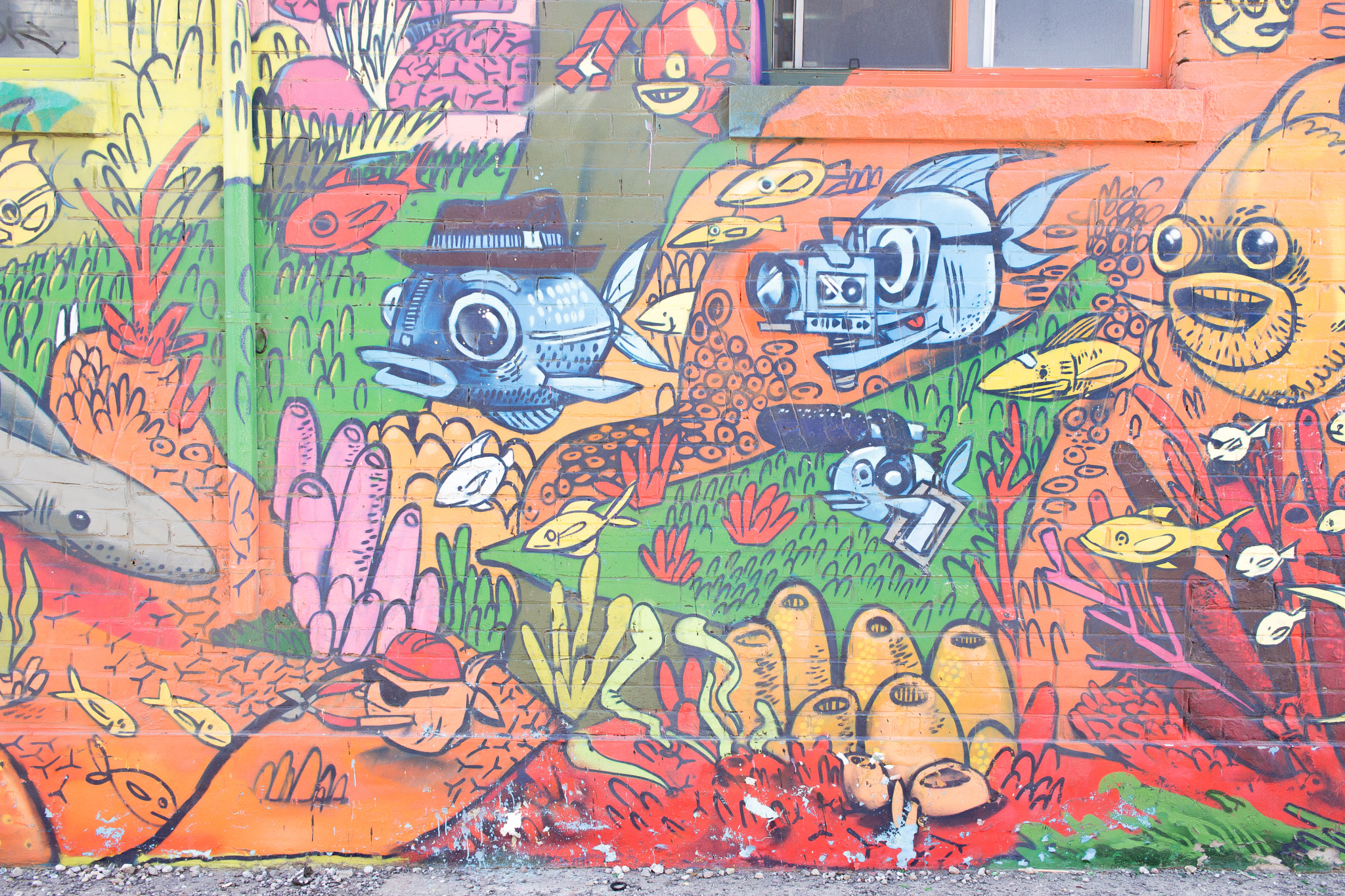 Canon EOS 100D (EOS Rebel SL1 / EOS Kiss X7) sample photo. Graffiti alley | toronto | ontario photography