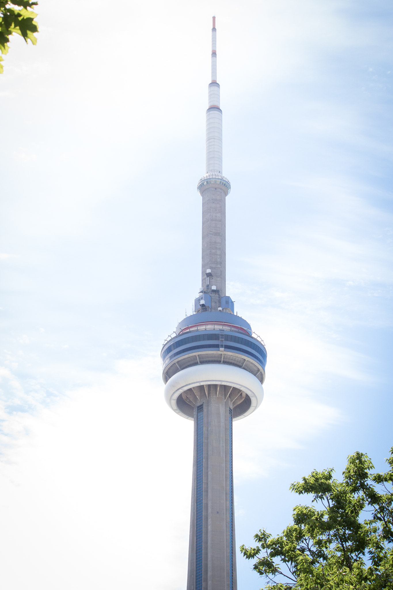 Canon EOS 100D (EOS Rebel SL1 / EOS Kiss X7) sample photo. Cn tower | toronto | ontario photography