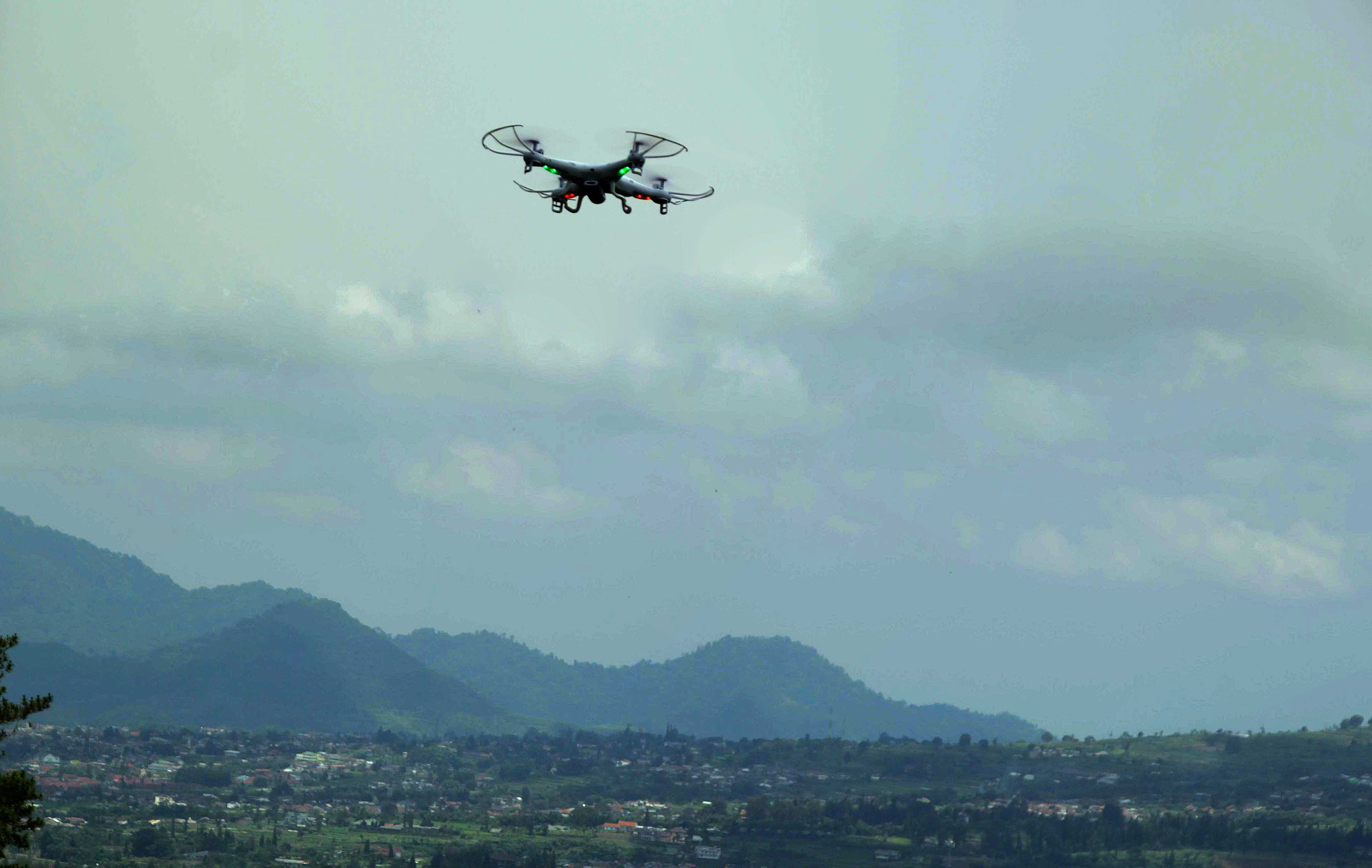 Canon EOS 60D + Canon TS-E 90mm F2.8 Tilt-Shift sample photo. My drone photography