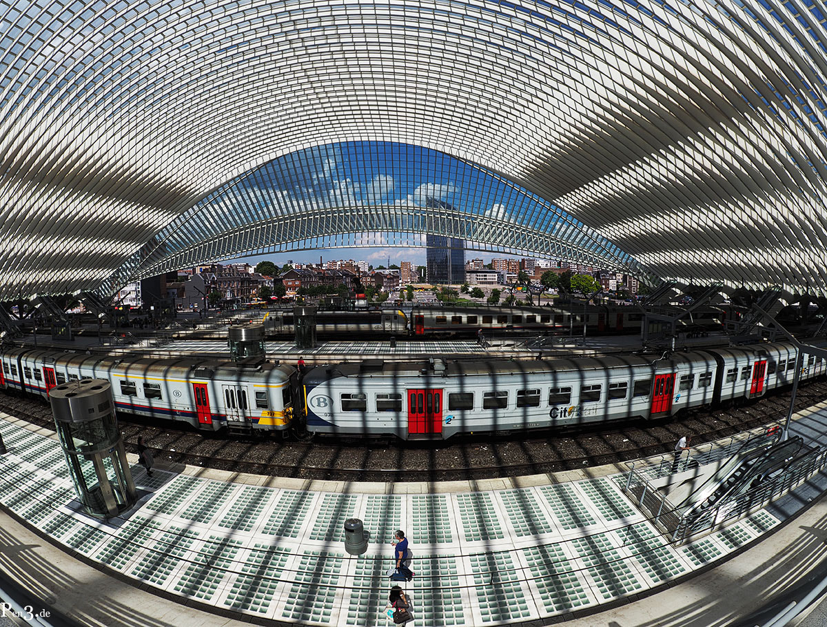 Olympus PEN-F + OLYMPUS M.8mm F1.8 sample photo. Liège-guillemins...... photography