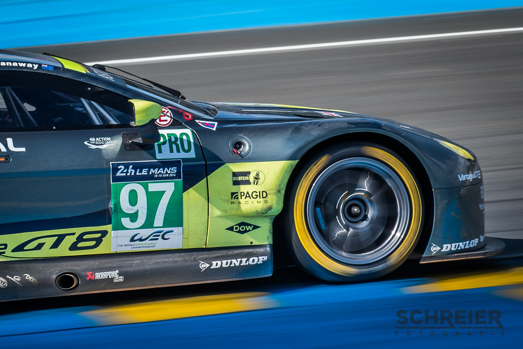 Nikon D500 sample photo. Le mans 2016 tertre rouge closeup photography