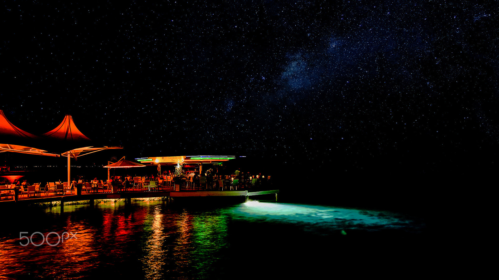 Canon EF-S 10-22mm F3.5-4.5 USM sample photo. Infinity ocean bar photography