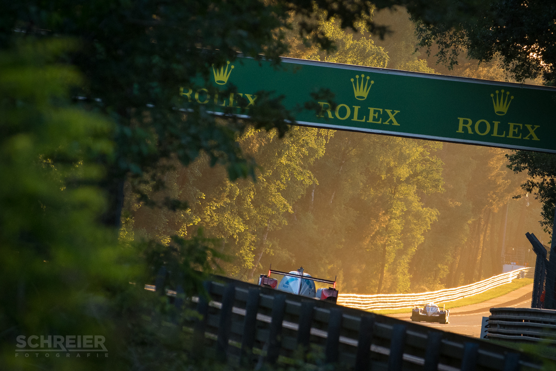 Nikon D500 sample photo. Dusk light at wec le mans 2016 photography