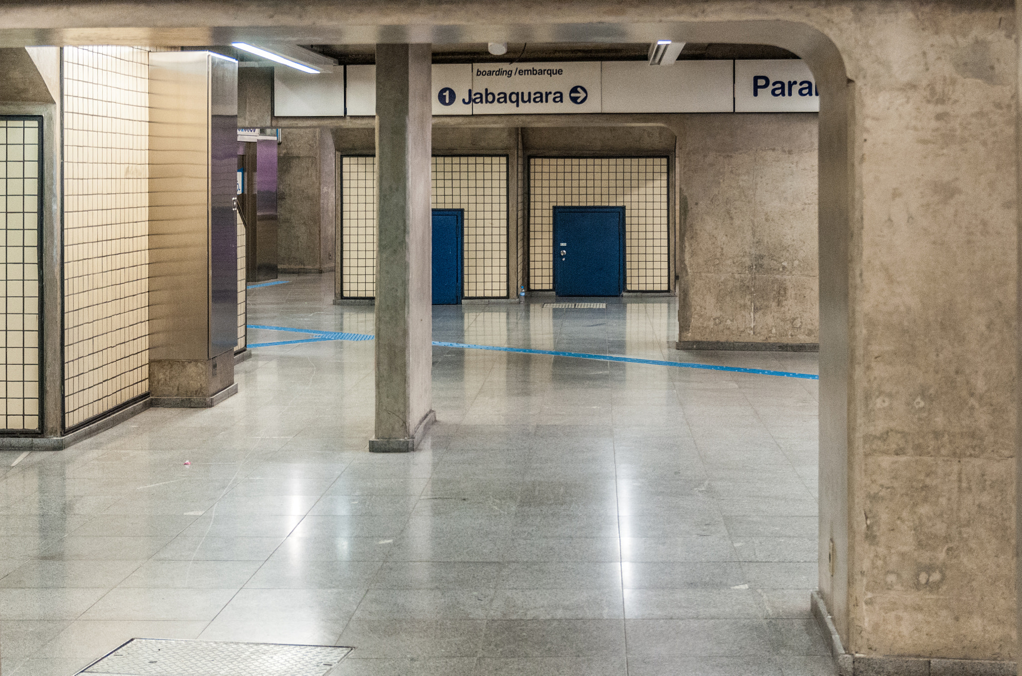 Nikon D300 + Sigma 18-50mm F2.8 EX DC Macro sample photo. Javacuara metro station são paulo photography