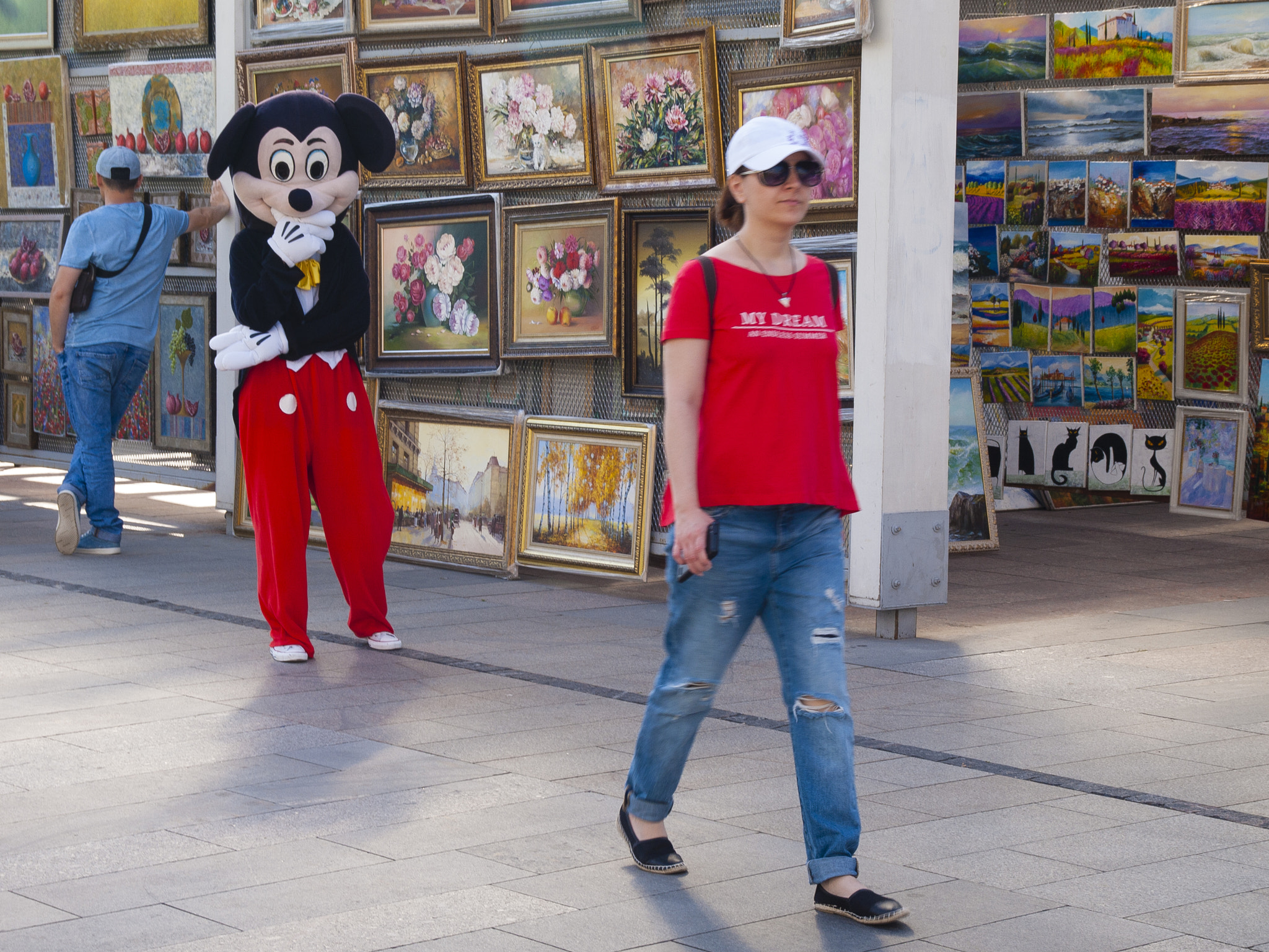 Olympus E-520 (EVOLT E-520) + SIGMA 18-50mm F2.8 DC sample photo. Mmm... may be instead of minnie? photography