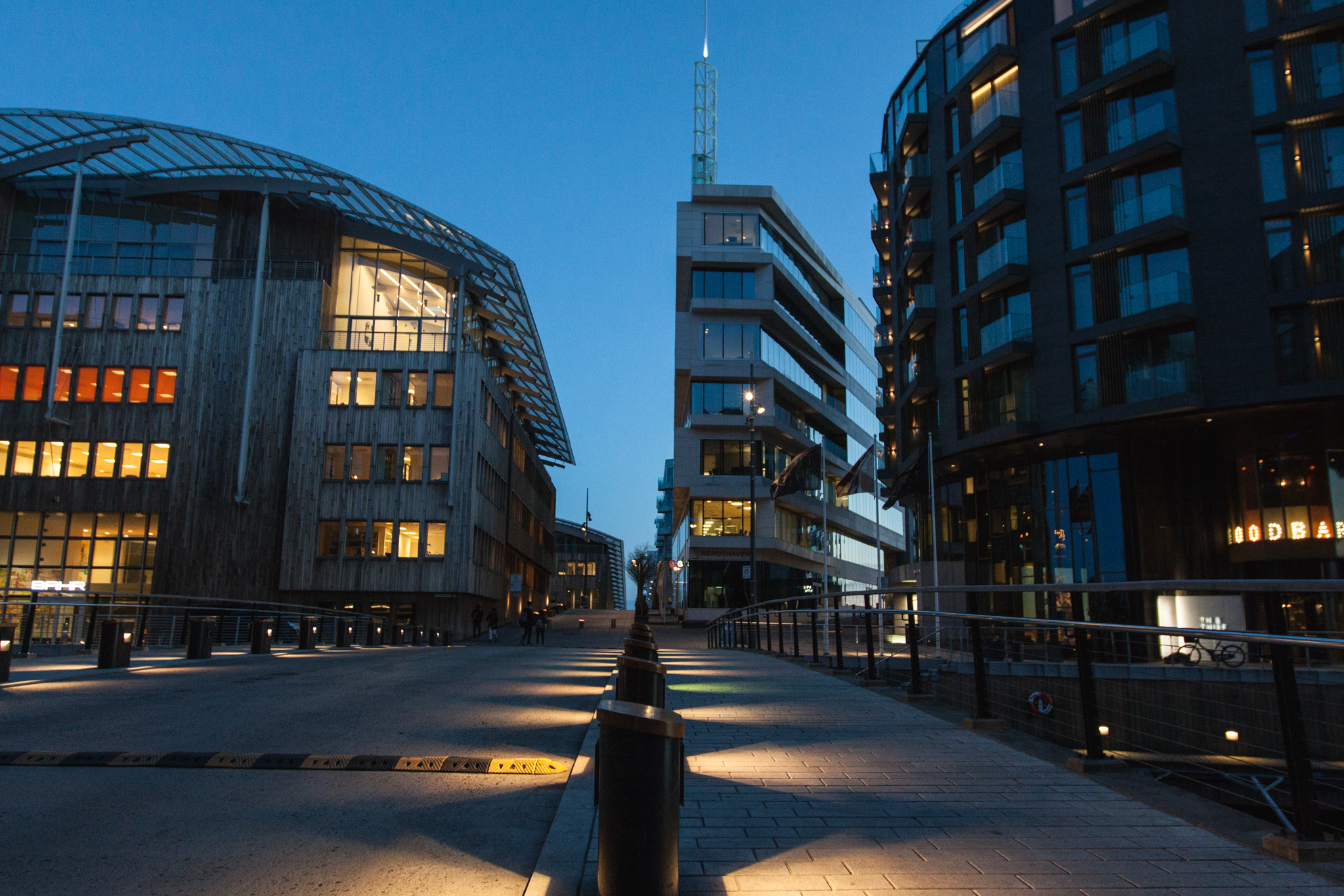 Canon EF 16-35mm F2.8L II USM sample photo. Oslo photography