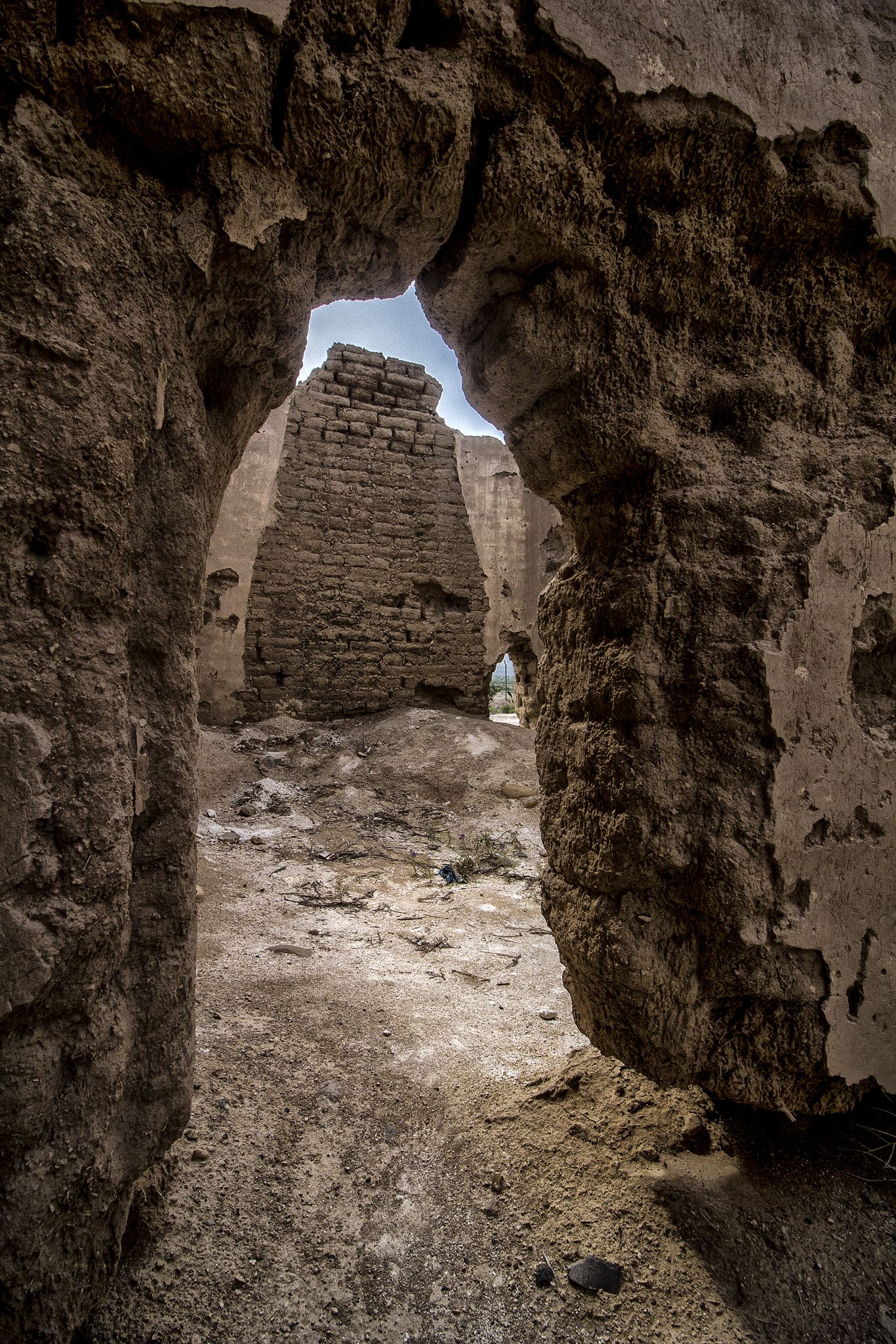 Canon EF-S 10-18mm F4.5–5.6 IS STM sample photo. Ruinas photography