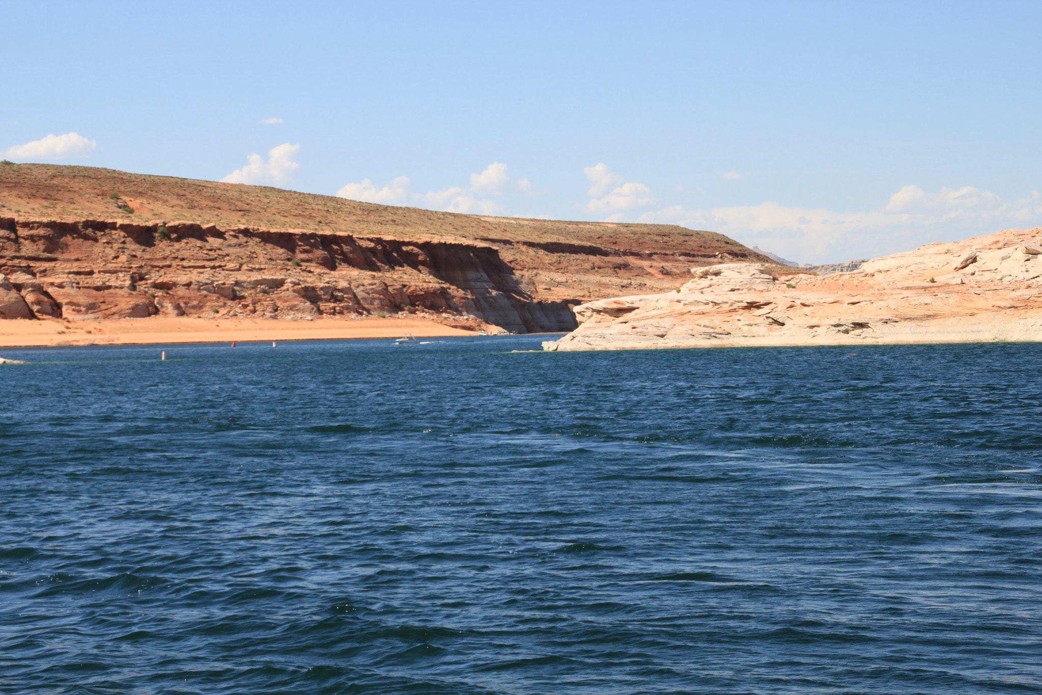 Canon EOS 500D (EOS Rebel T1i / EOS Kiss X3) sample photo. Lake powell photography
