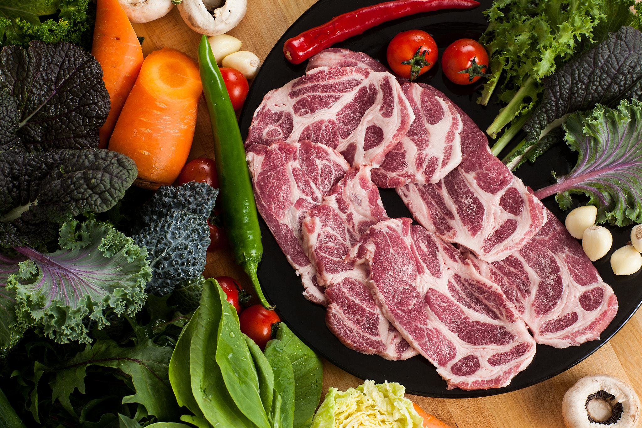 Canon EOS 5D + Canon EF 85mm F1.2 sample photo. Shoulder pork photography