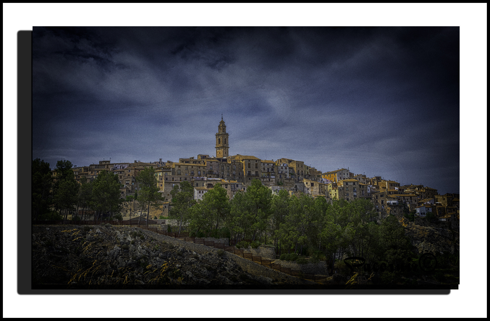 Nikon AF-S Nikkor 14-24mm F2.8G ED sample photo. Hdr photography