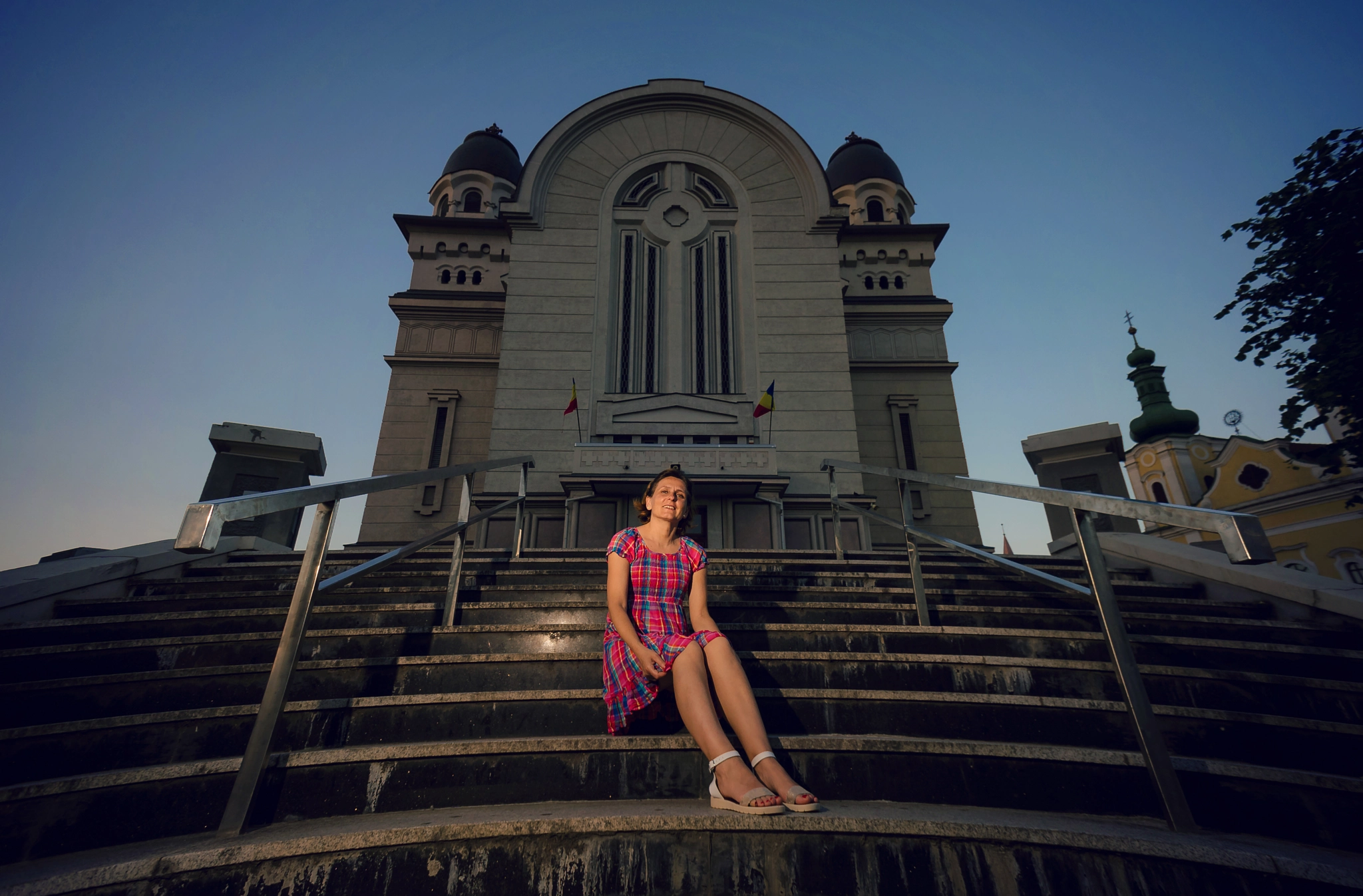 Sony a7 + Sony E 16mm F2.8 sample photo. A different approach photography