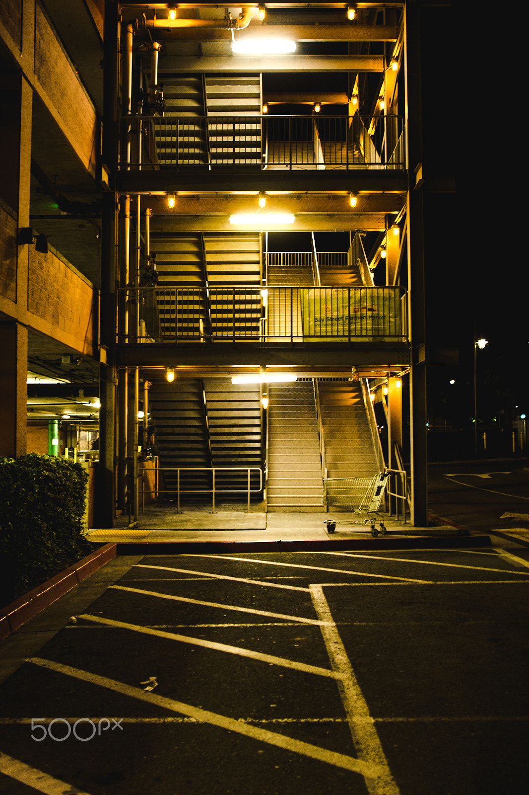 Canon EF 24mm F1.4L II USM sample photo. Alone cart photography