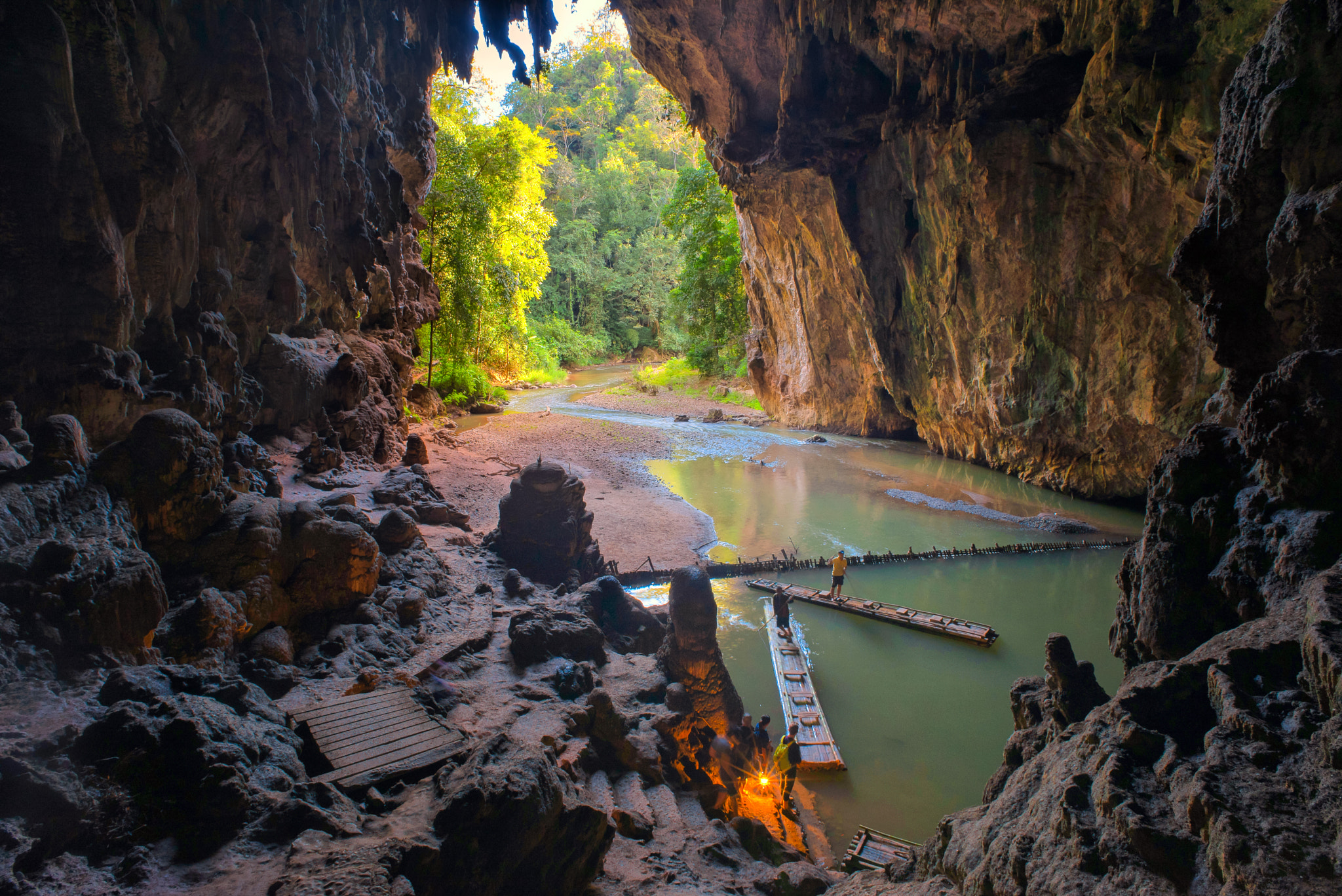 Nikon D750 + Nikon AF Nikkor 20mm F2.8D sample photo. Tham lod the spirit of cave photography