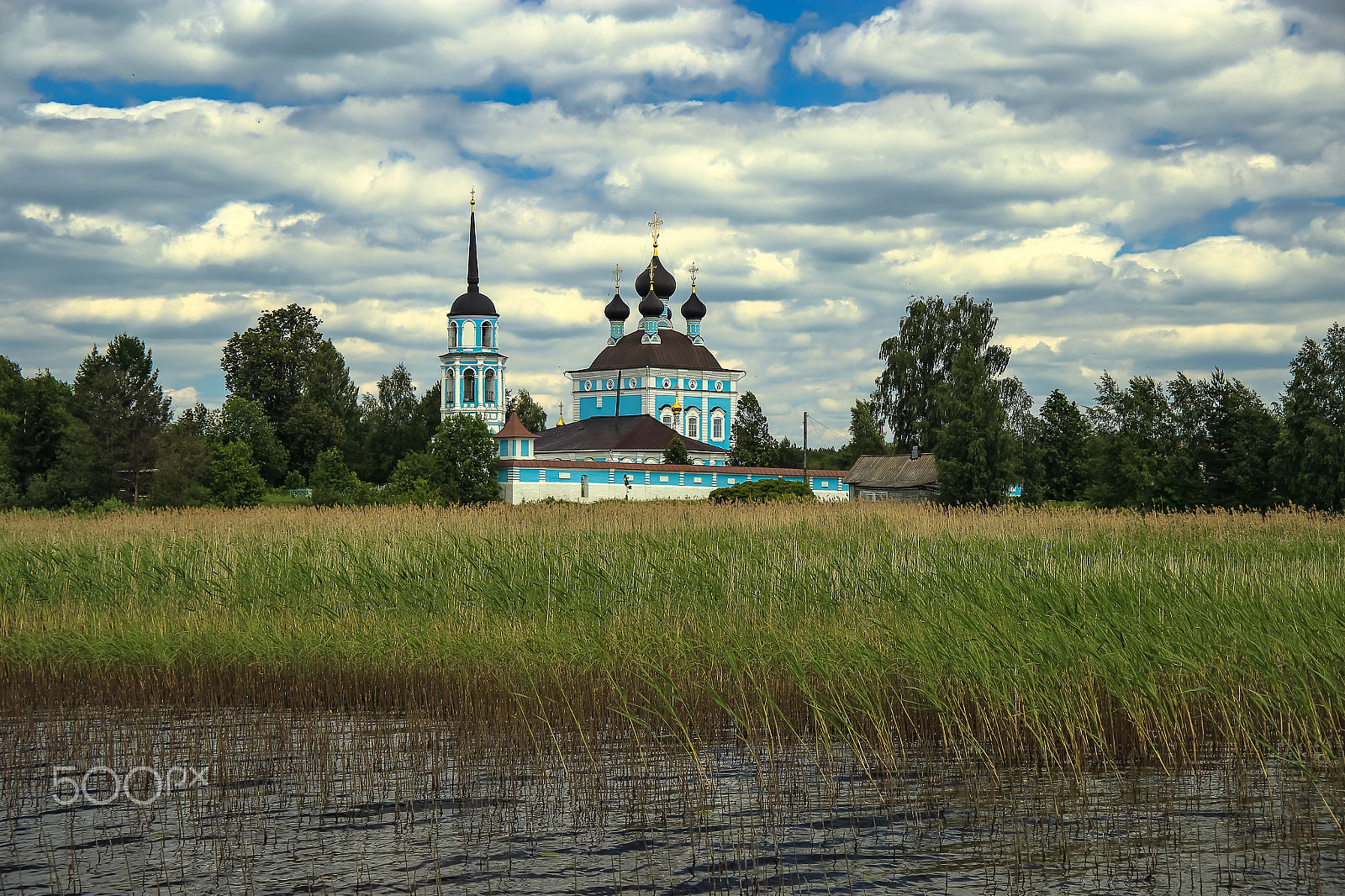 Canon EF 28-80mm f/2.8-4L sample photo. The church _ photography