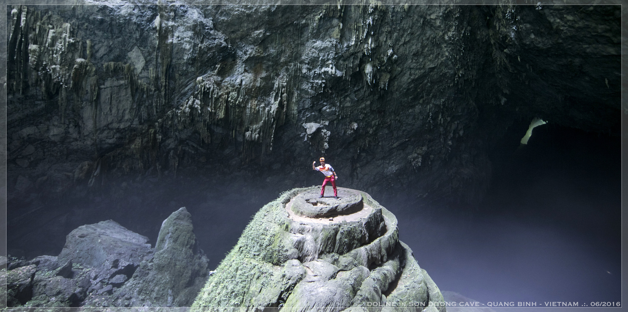 Canon EF 14mm F2.8L II USM sample photo. Beautiful view inside the son doong cave photography