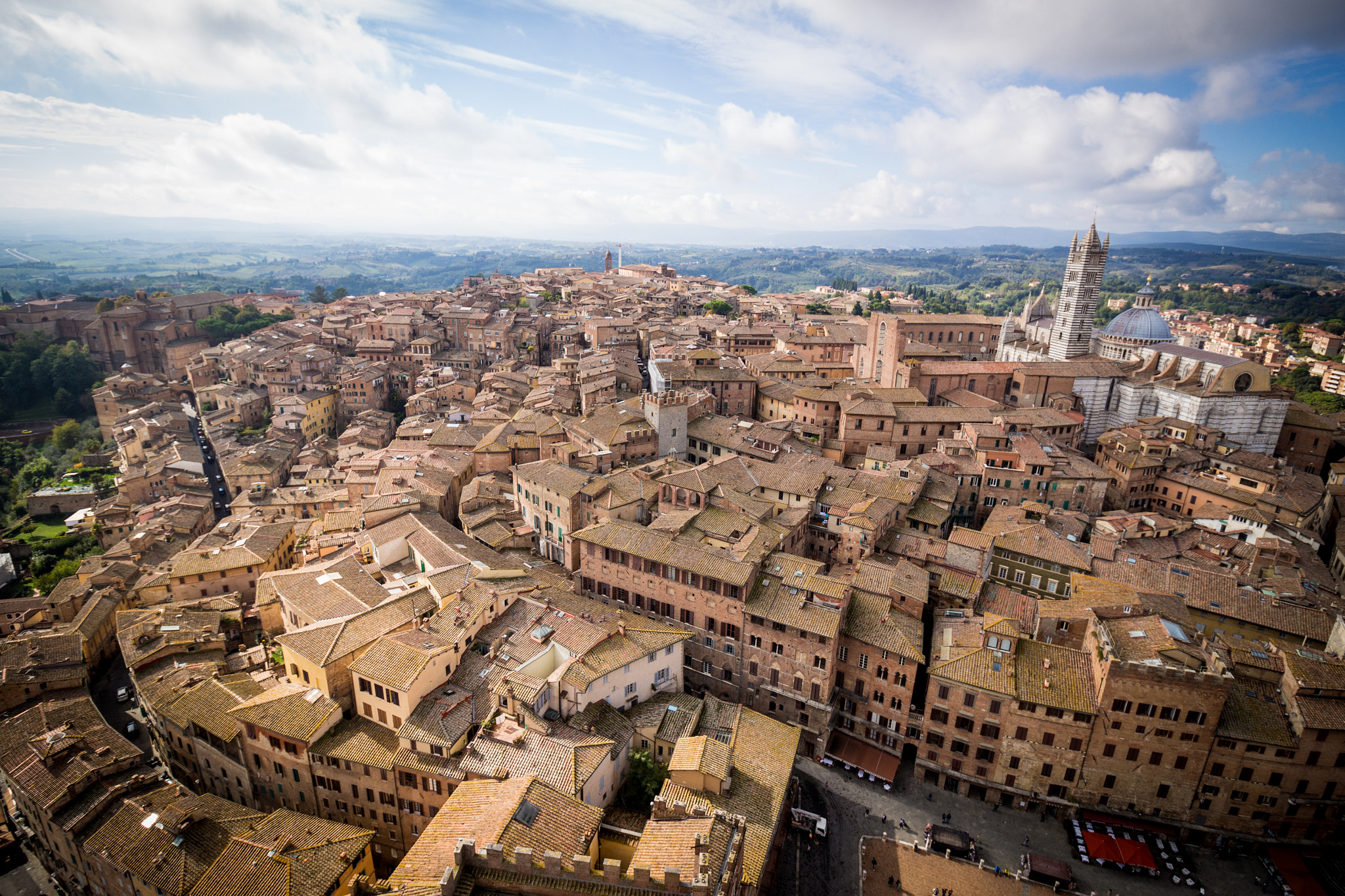 Canon EF-S 10-18mm F4.5–5.6 IS STM sample photo. Siena, itália photography