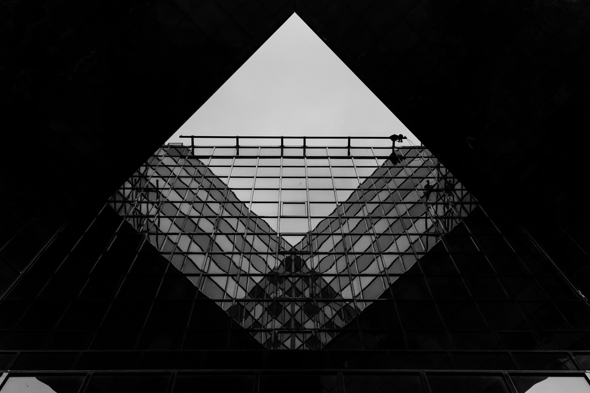 Leica Summarit-M 50mm F2.5 sample photo. Southbank, london photography