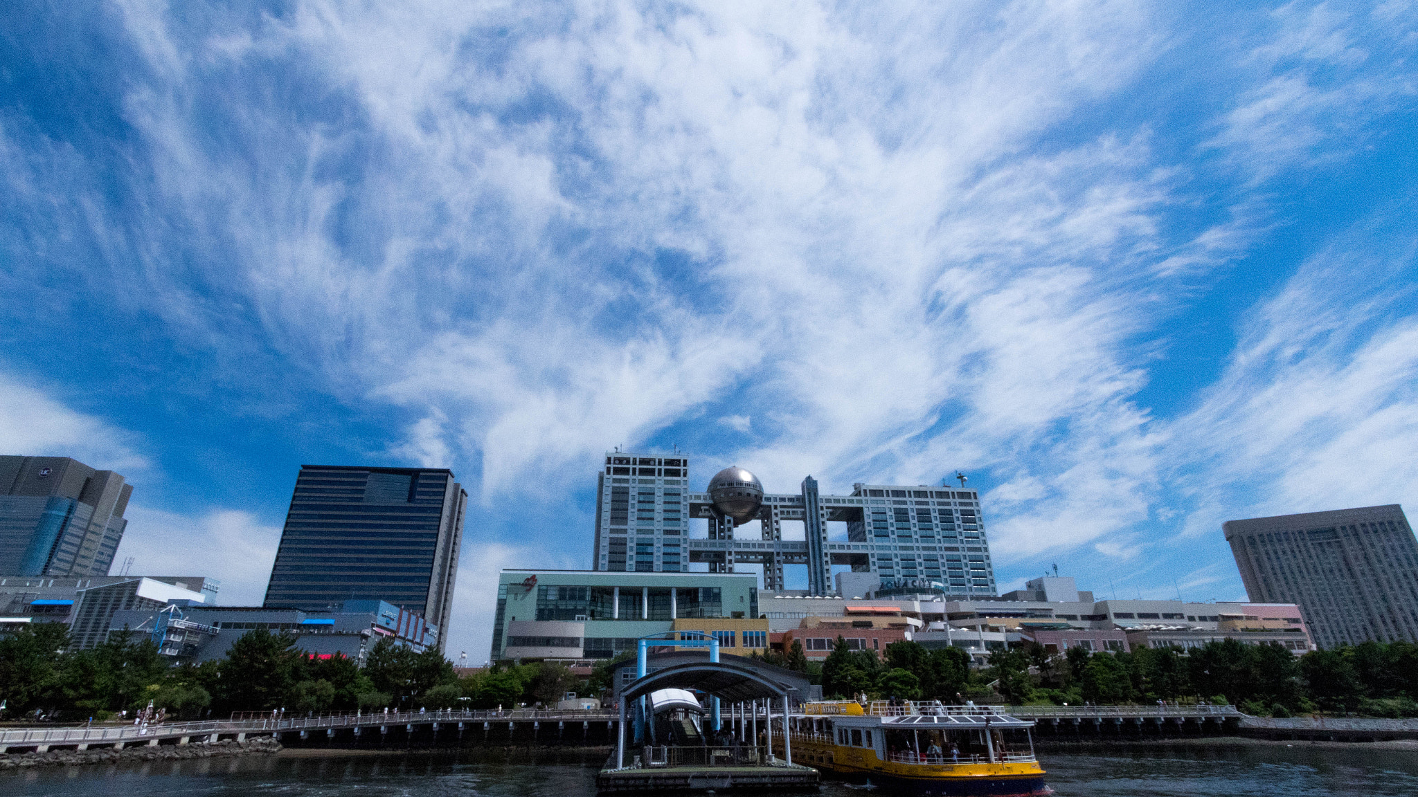 Canon EOS M2 sample photo. Odaiba, fuji tv photography