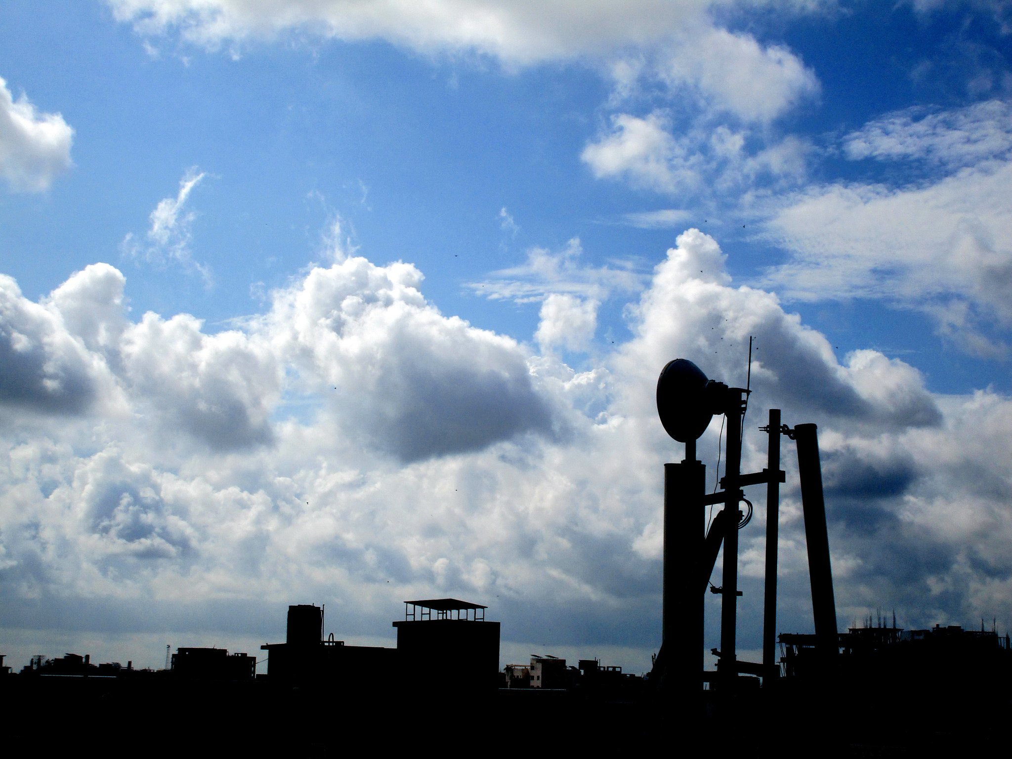Canon PowerShot ELPH 170 IS (IXUS 170 / IXY 170) sample photo. Exhaust of the cloud factory photography