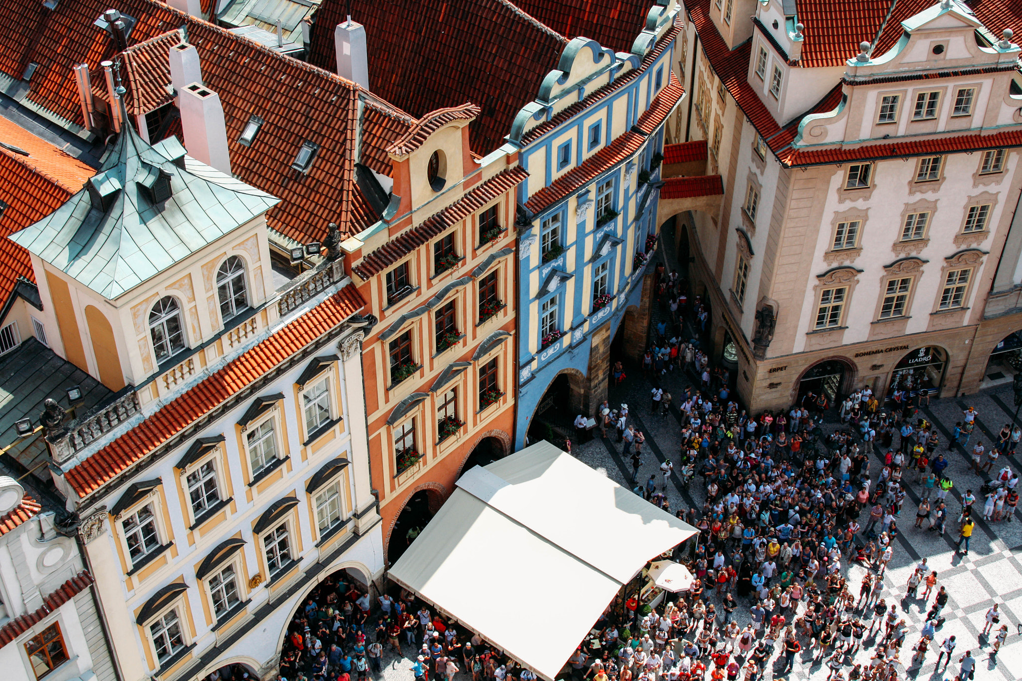 Canon EF 28-105mm f/3.5-4.5 USM sample photo. Prague photography