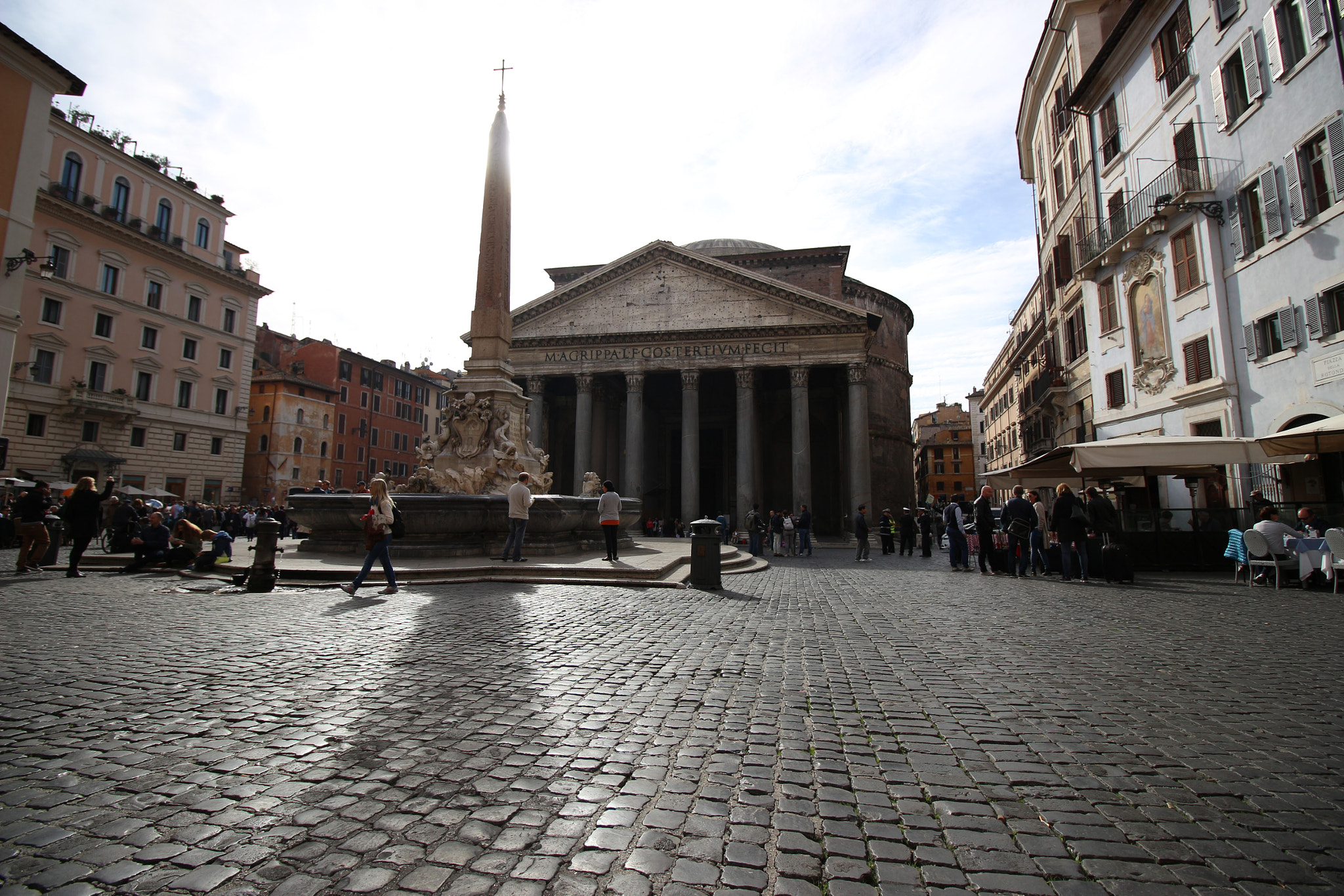 Canon EOS 700D (EOS Rebel T5i / EOS Kiss X7i) + Canon EF-S 10-18mm F4.5–5.6 IS STM sample photo. Pantheon, itália photography