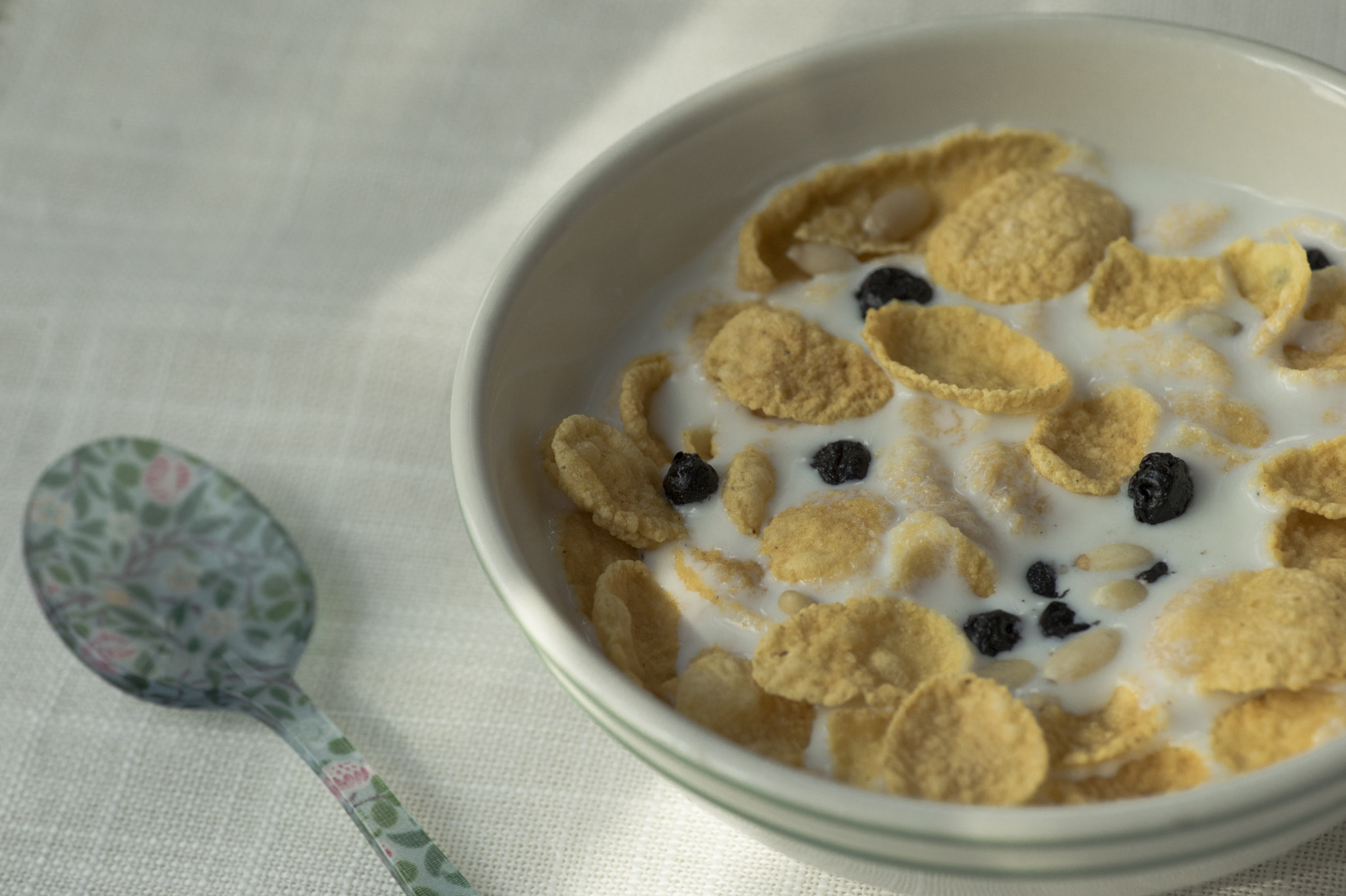 Minolta AF 100mm F2.8 Macro [New] sample photo. Cereal glory photography
