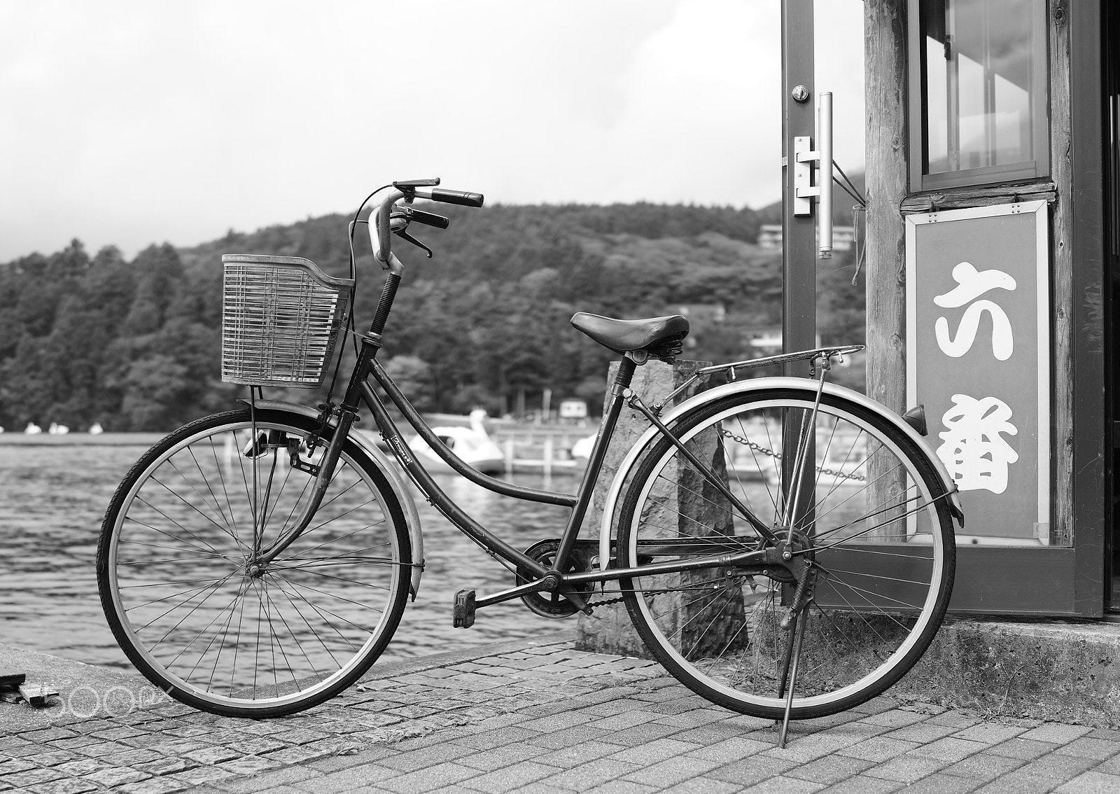 Sony Cyber-shot DSC-RX1R + Sony 35mm F2.0 sample photo. Bicycle photography