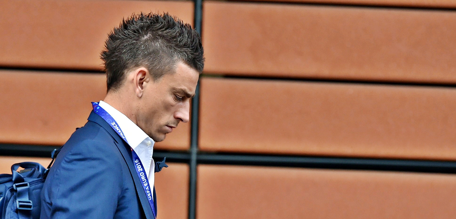 Nikon AF-S Nikkor 400mm F2.8G ED VR II sample photo. Laurent koscielny dÉfenseur(s) laurent koscielny dÉfenseur(s) les joueurs de l'équipe de france 2016 photography