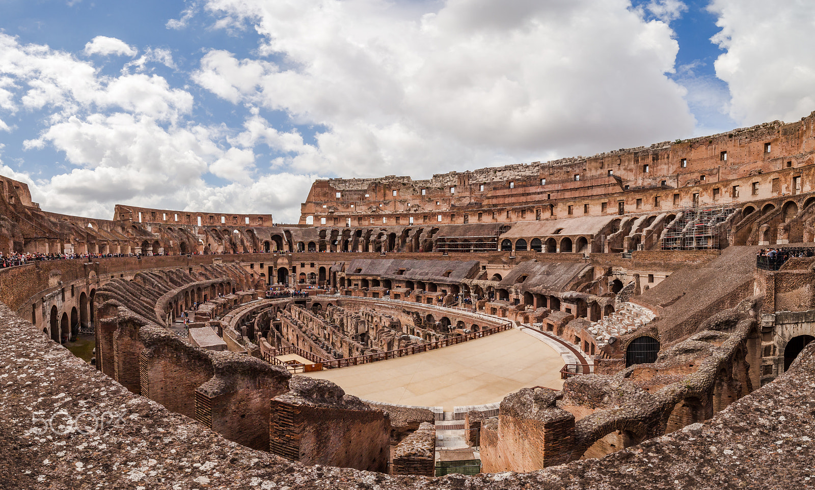 Canon EF-S 10-18mm F4.5–5.6 IS STM sample photo. Rome, colosseo. photography