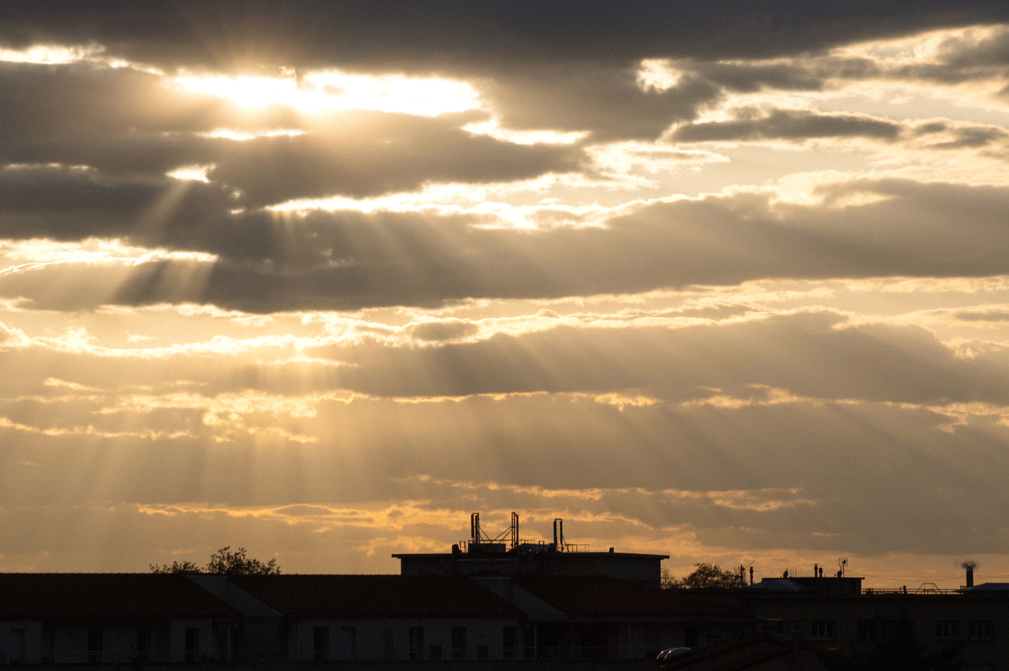 Sony SLT-A33 + Sigma 30mm F1.4 EX DC HSM sample photo. Toulouse photography