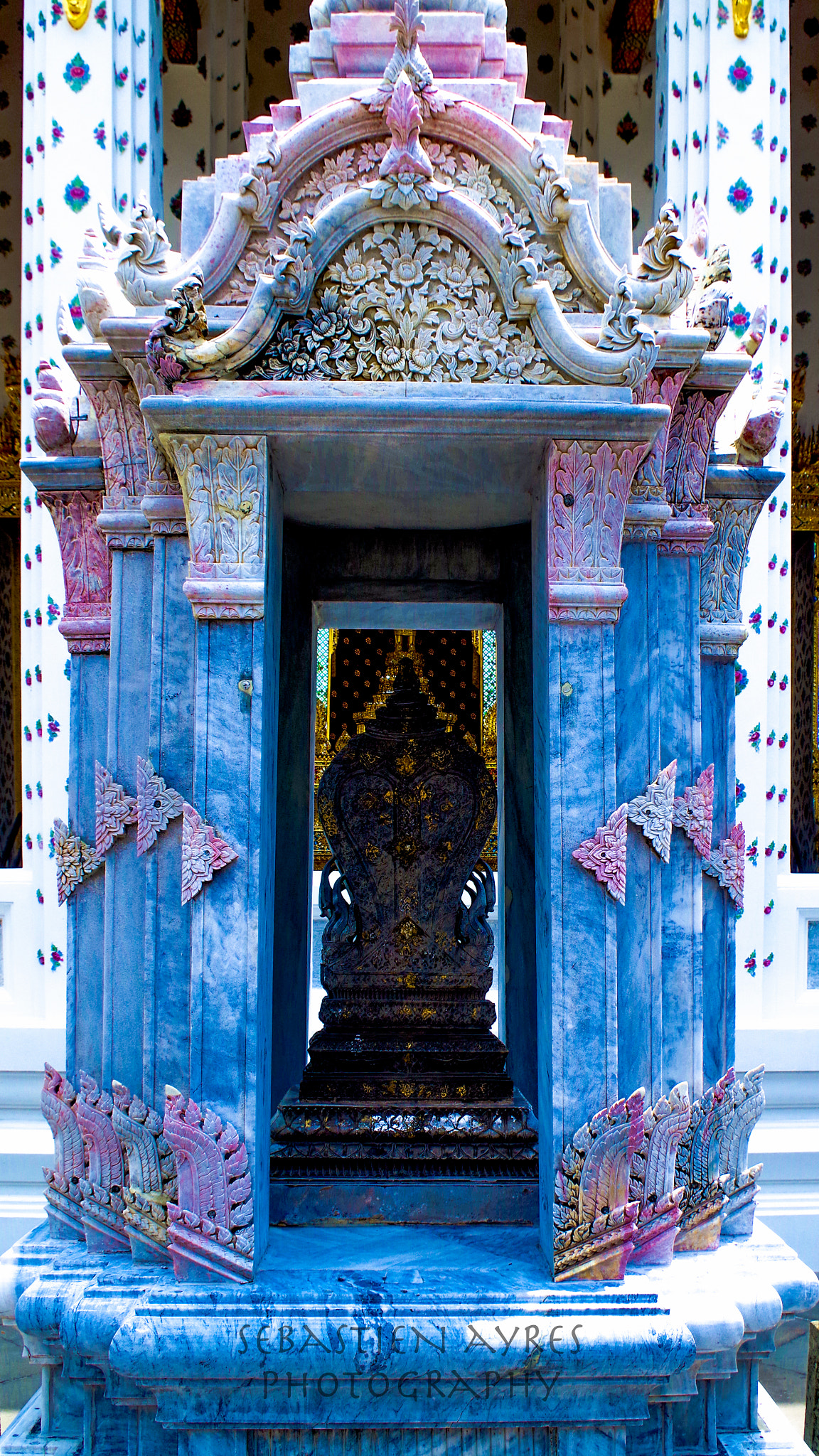 Pentax K-S2 sample photo. Wat arun, color bombed photography
