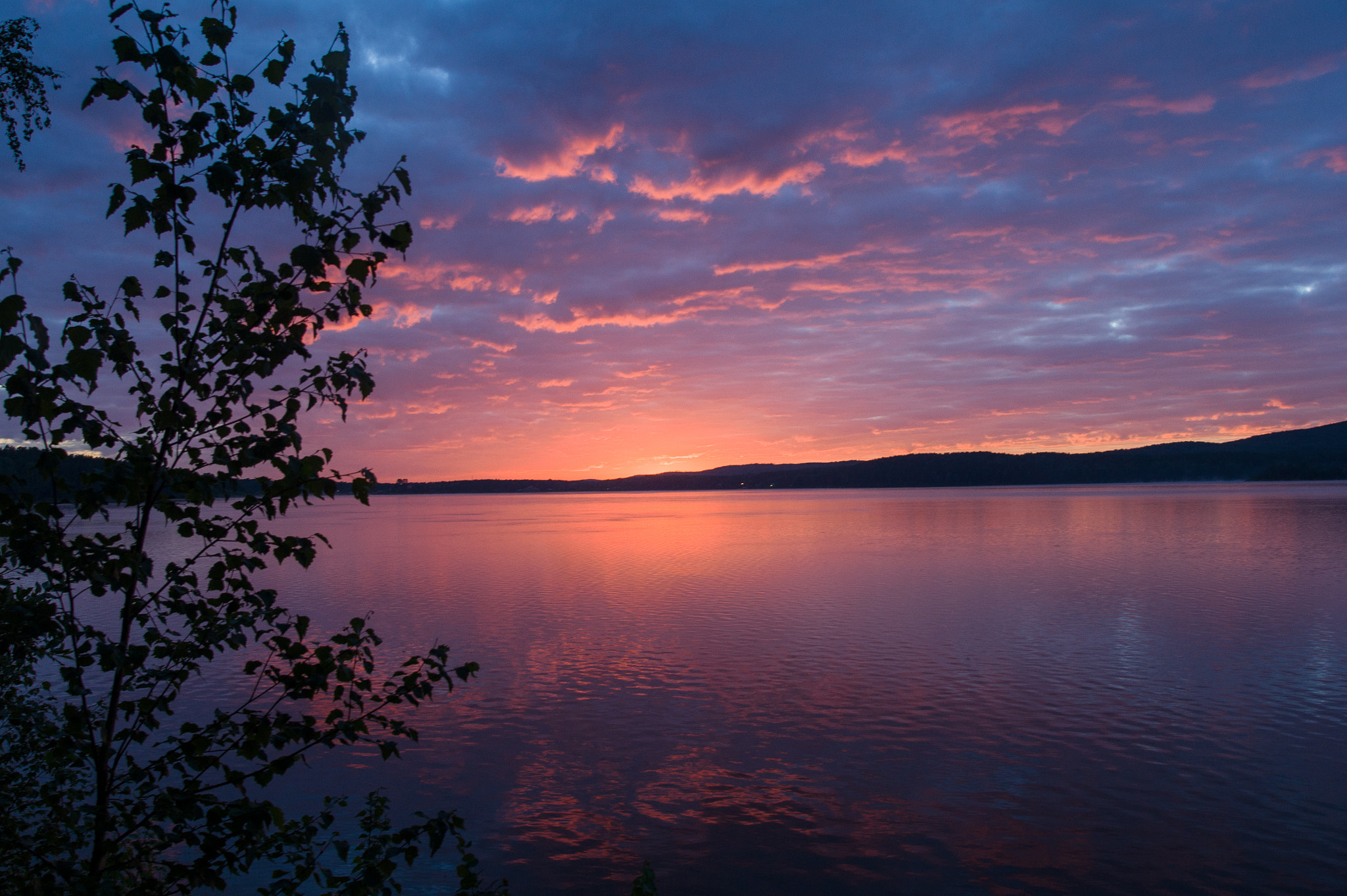 Sigma 20mm F1.8 EX DG Aspherical RF sample photo. Sunrise on arakul lake photography