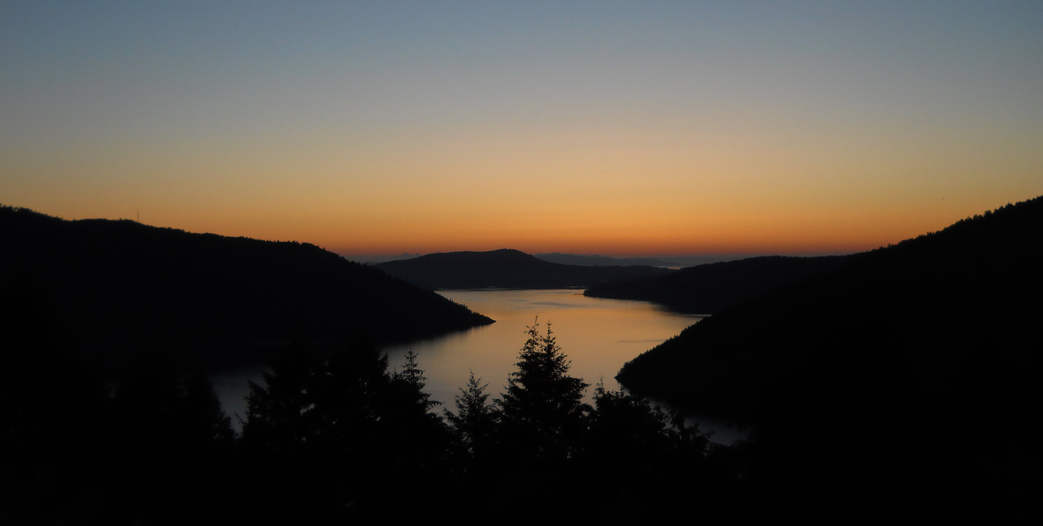 Nikon Coolpix L24 sample photo. Malahat summit views photography