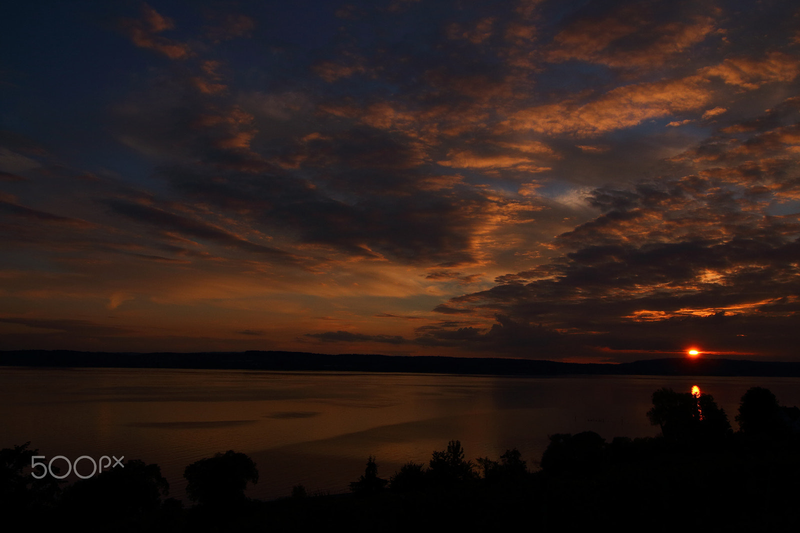 Canon EF-S 10-18mm F4.5–5.6 IS STM sample photo. Sunset lake constance photography