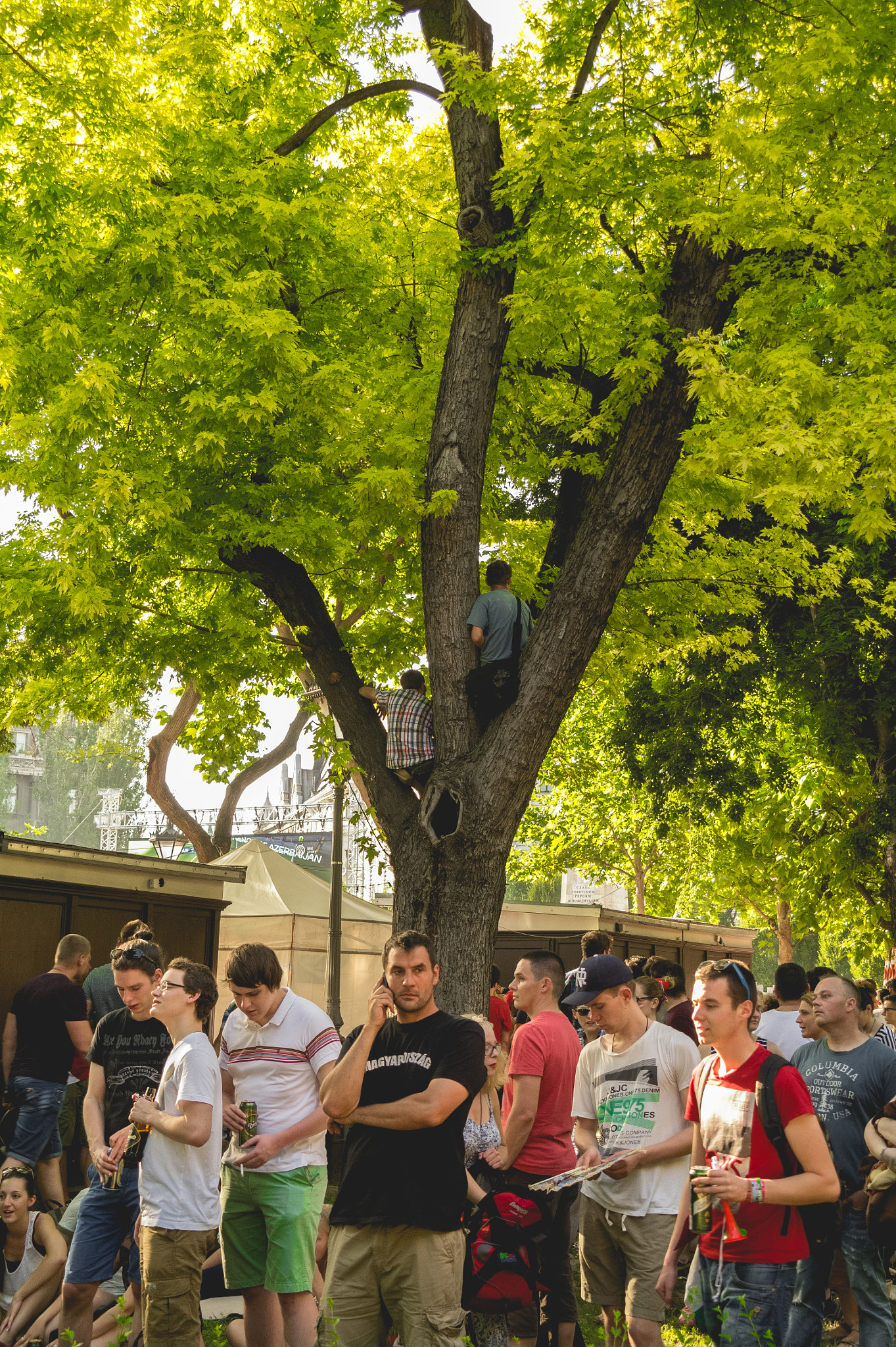 Samsung NX10 sample photo. On the streets of budapest photography