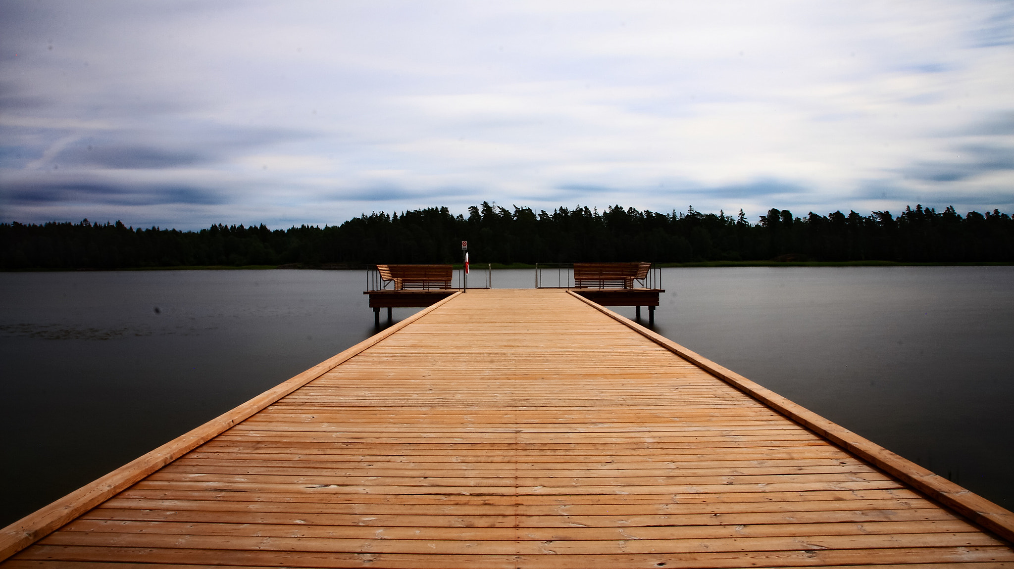 Canon 17-50mm sample photo. Lakeside photography