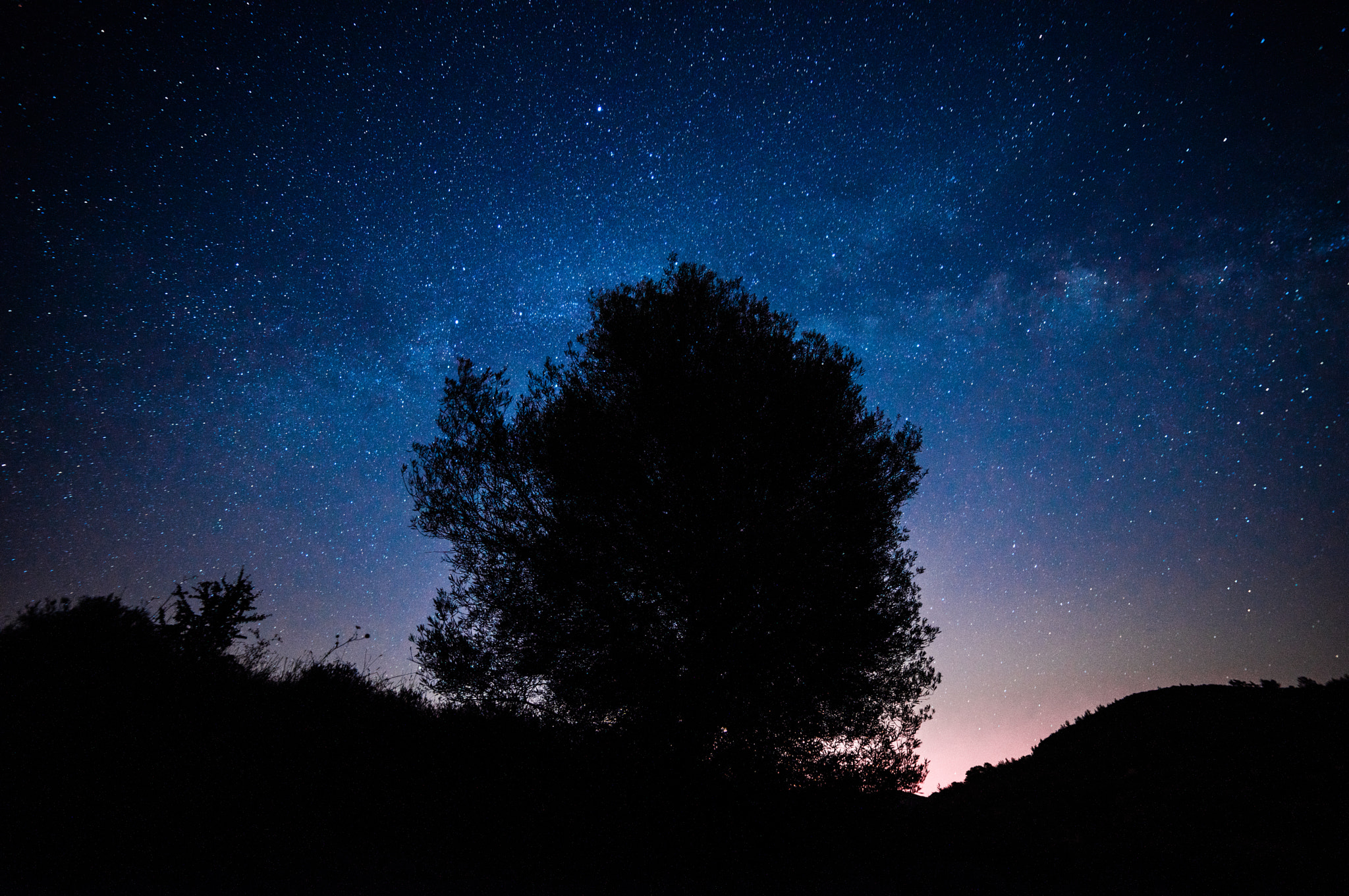 Samyang 14mm F2.8 ED AS IF UMC sample photo. Another night in cyprus photography