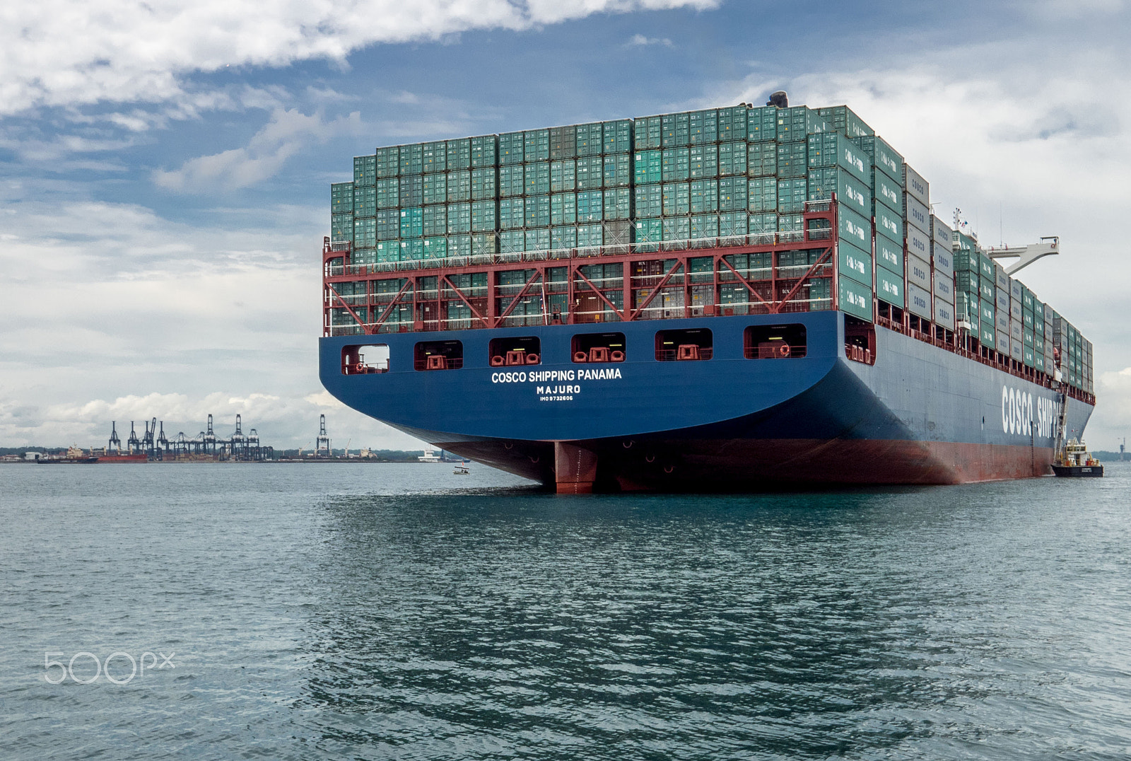 Olympus OM-D E-M1 + OLYMPUS M.9-18mm F4.0-5.6 sample photo. Cosco shipping panama at manzanillo bay photography