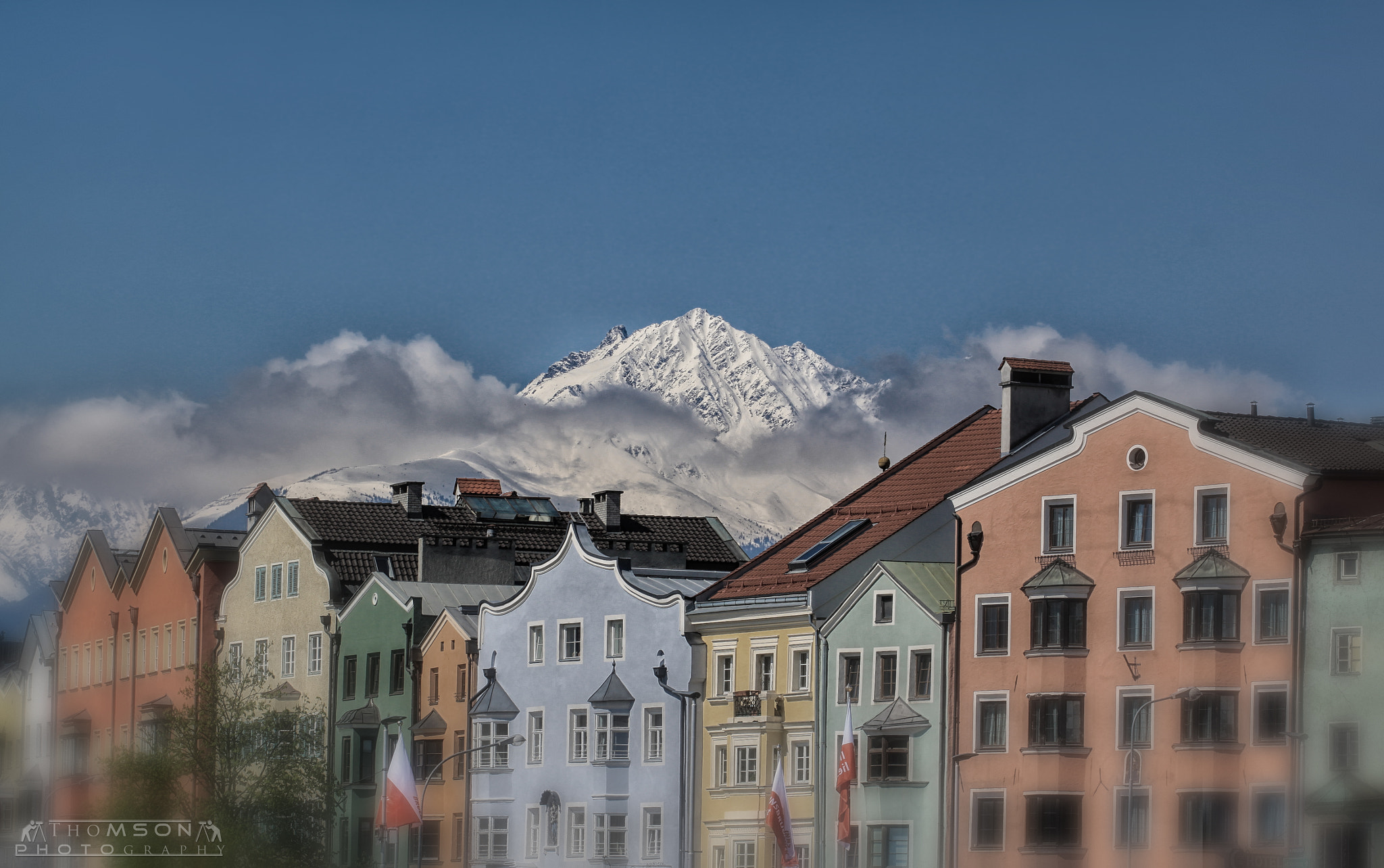 Canon EOS 500D (EOS Rebel T1i / EOS Kiss X3) + Canon EF 70-200mm F4L USM sample photo. Picturesque alps photography