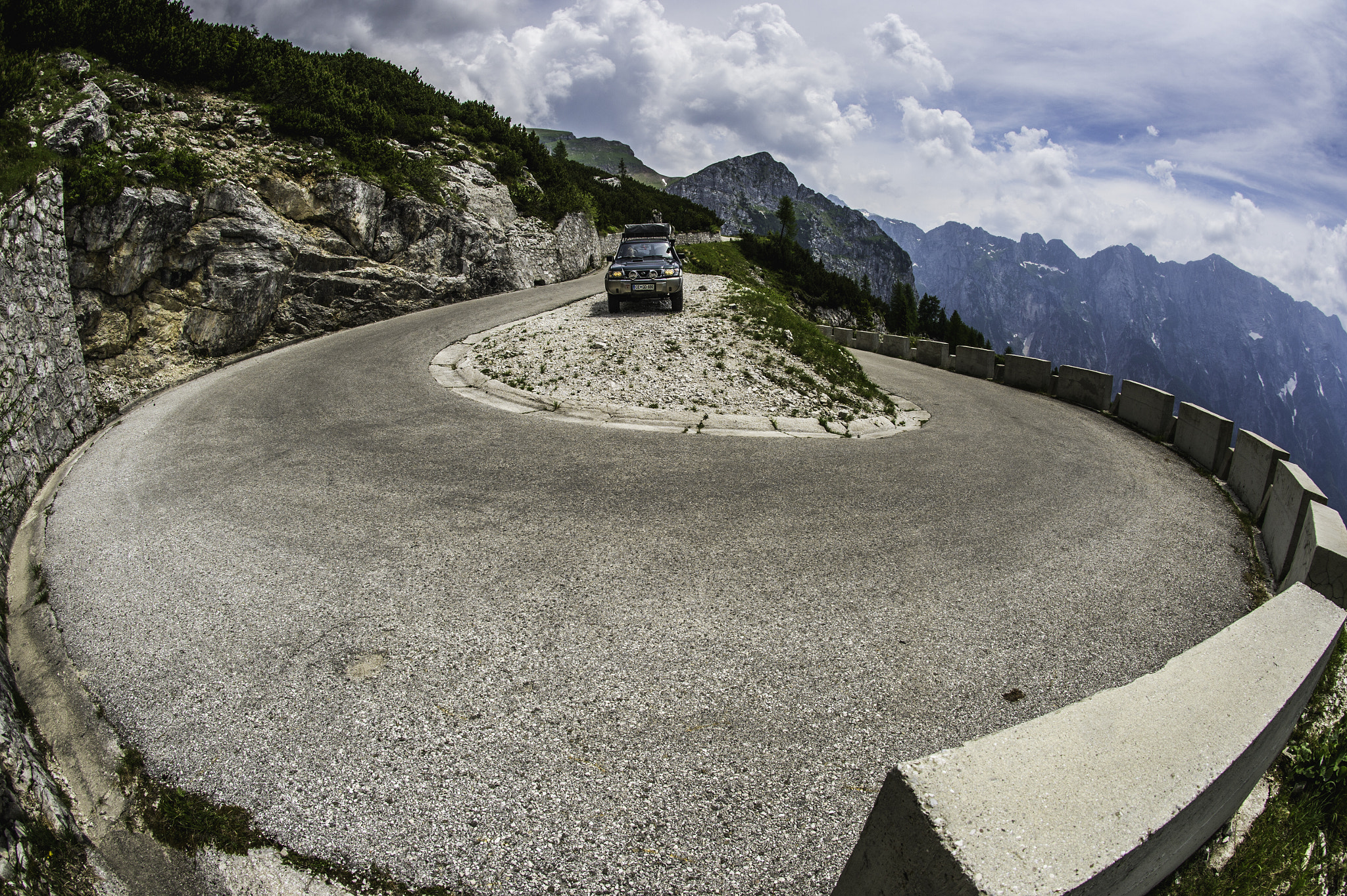 Nikon Df + Nikon AF Fisheye-Nikkor 16mm F2.8D sample photo. Alpine road photography