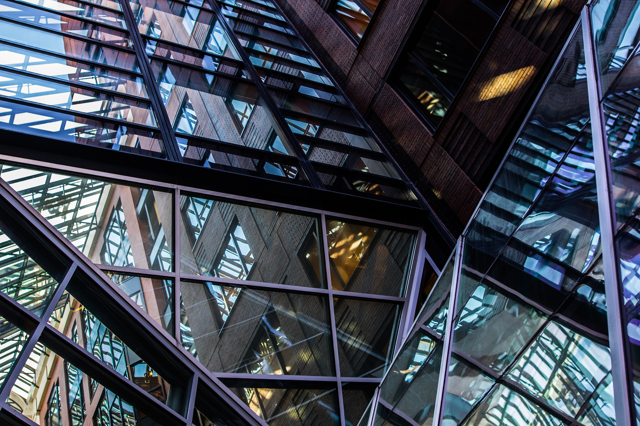 Sigma 24mm F1.4 DG HSM Art sample photo. Reflect photography