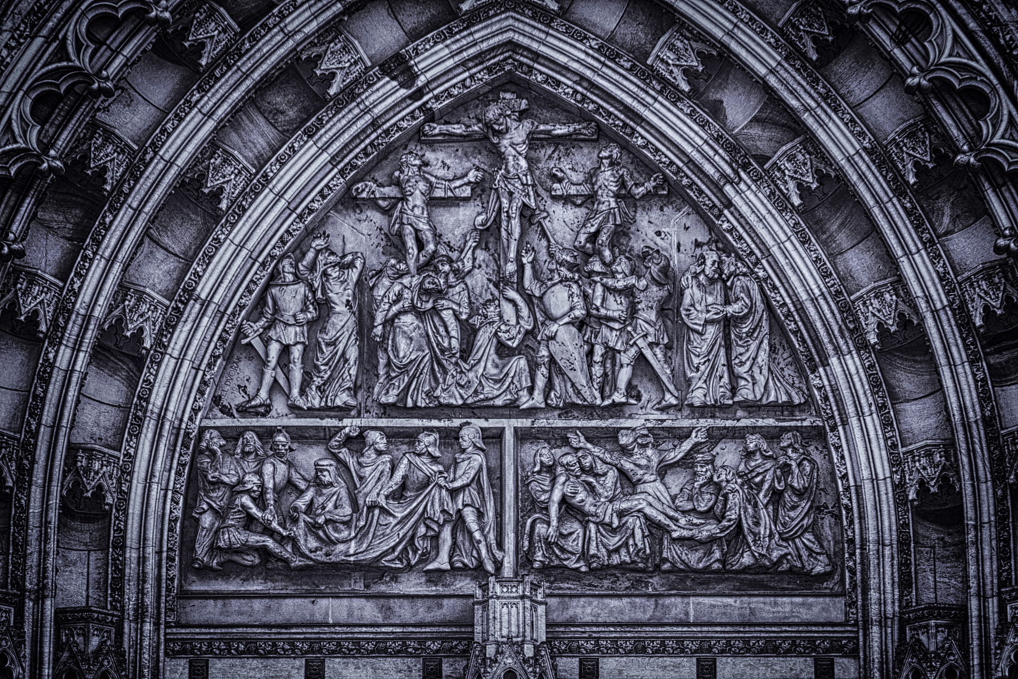 Canon EF 70-200mm F2.8L USM sample photo. St. vitus cathedral photography