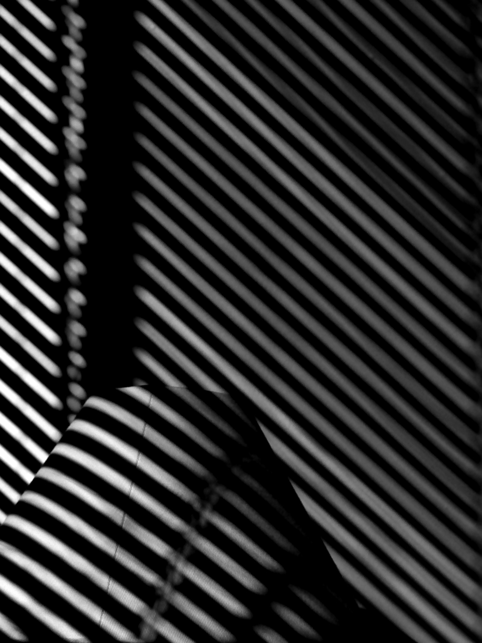 Canon EF-S 18-55mm F3.5-5.6 IS sample photo. B&w stripes photography
