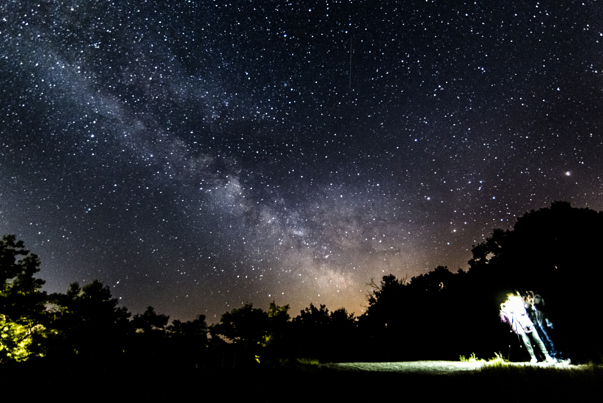 Nikon AF-S Nikkor 18-35mm F3.5-4.5G ED sample photo. Stargazing photography