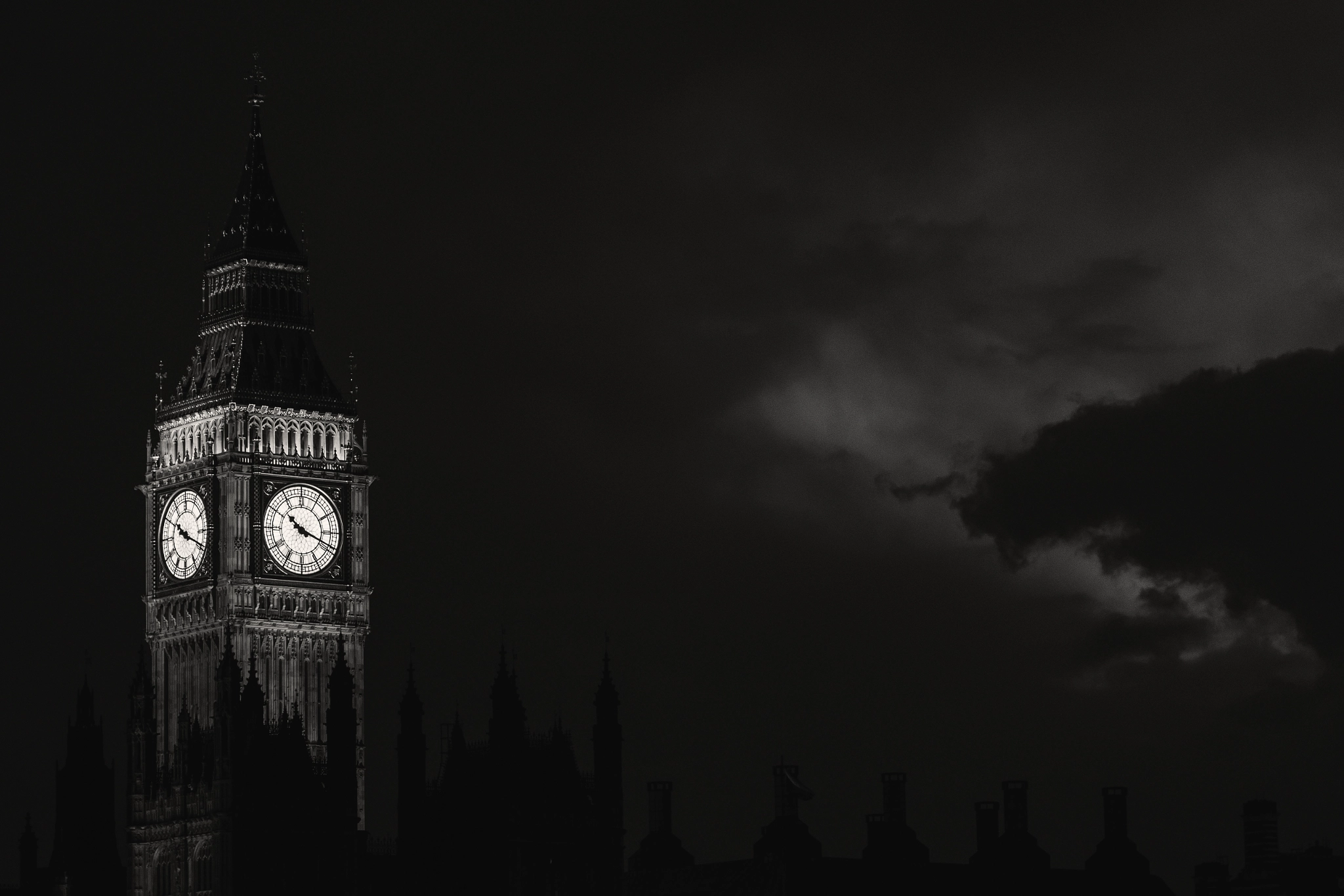 Sony a7R II + Sigma 85mm F1.4 EX DG HSM sample photo. Big ben in black & white photography