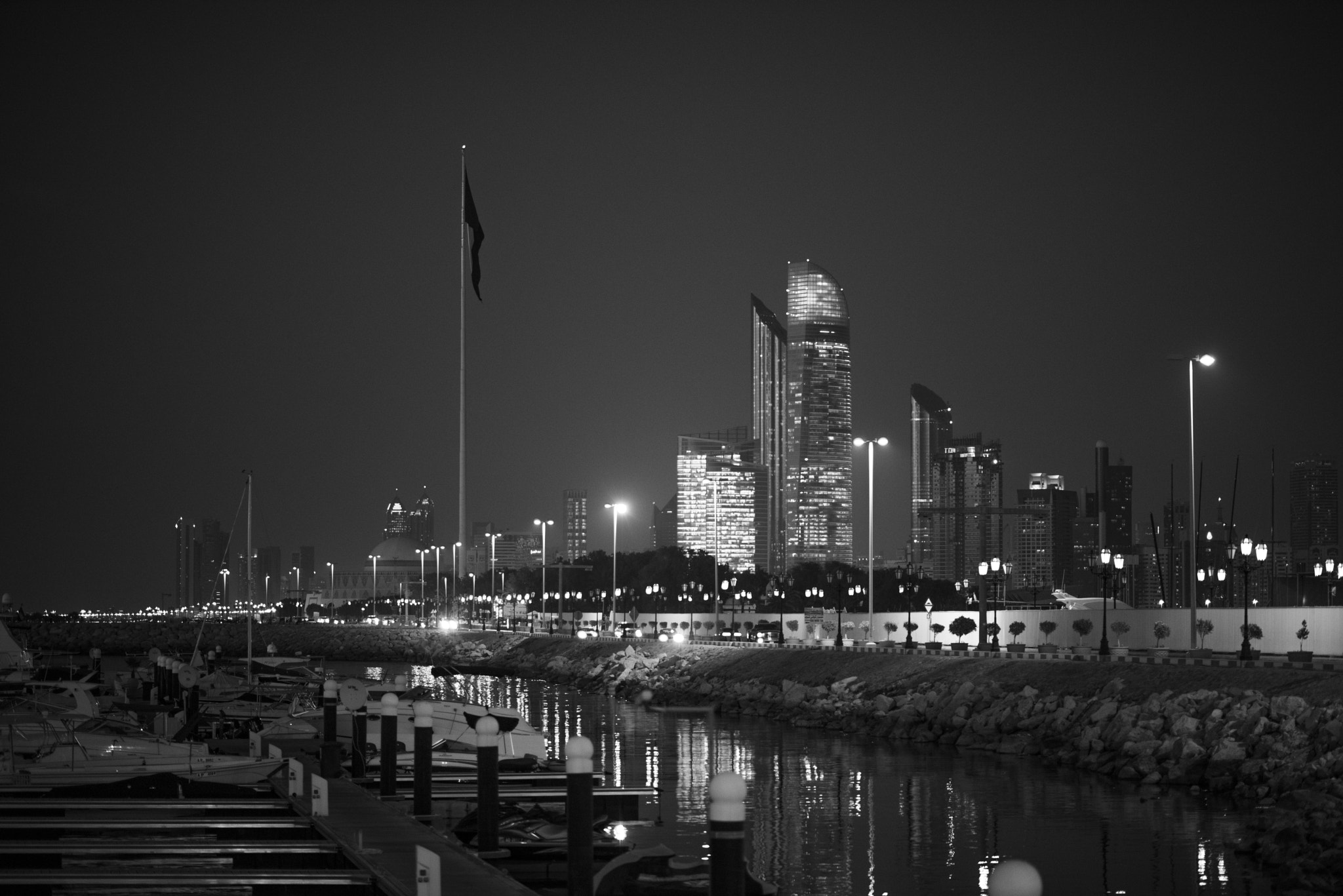 Nikon D810A sample photo. Abu dhabi corniche photography