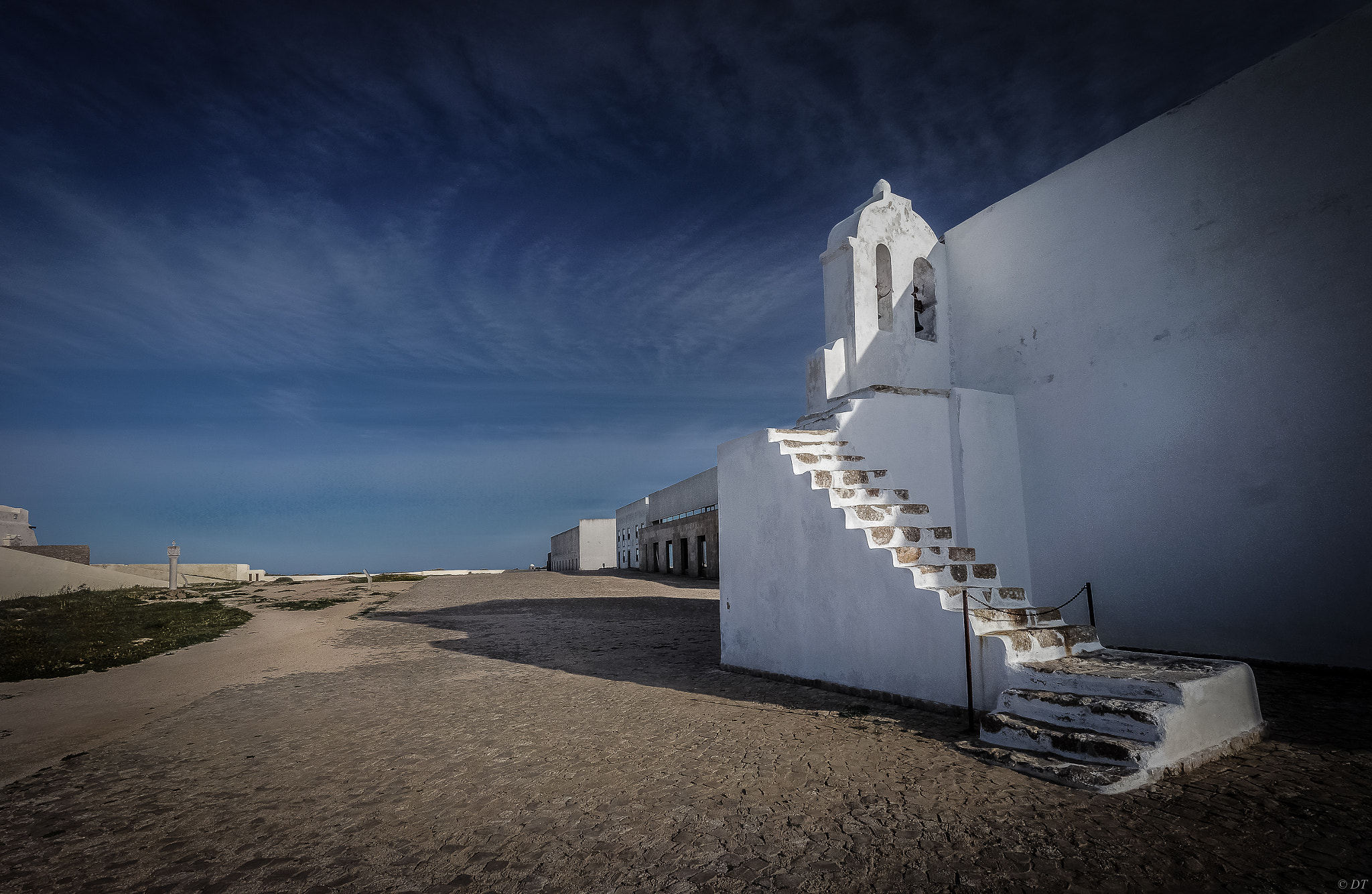 Sony Alpha NEX-7 + Sony E 10-18mm F4 OSS sample photo. Up, up and away photography