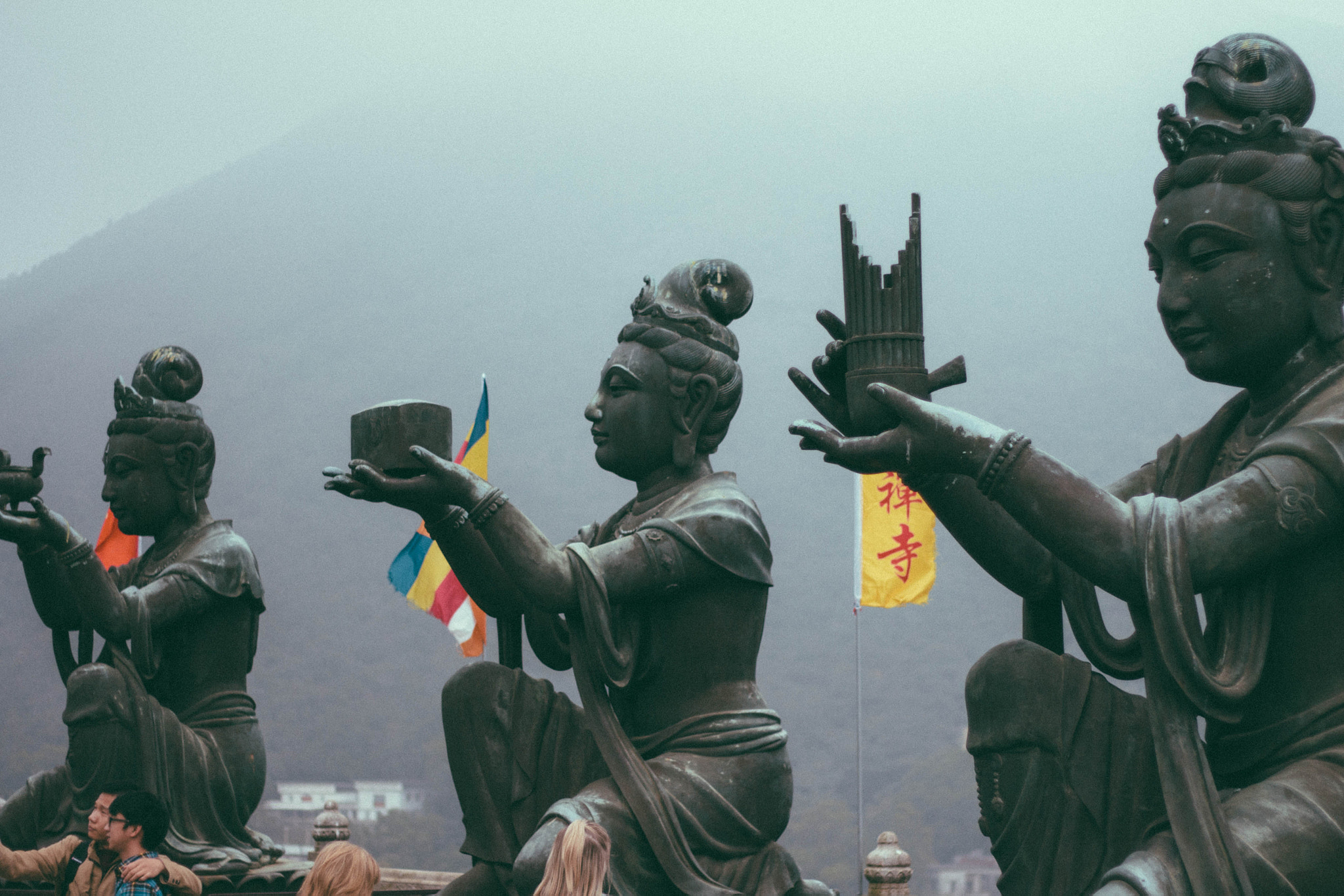 Canon EOS 650D (EOS Rebel T4i / EOS Kiss X6i) + Canon EF 50mm F1.8 II sample photo. Big buddha photography