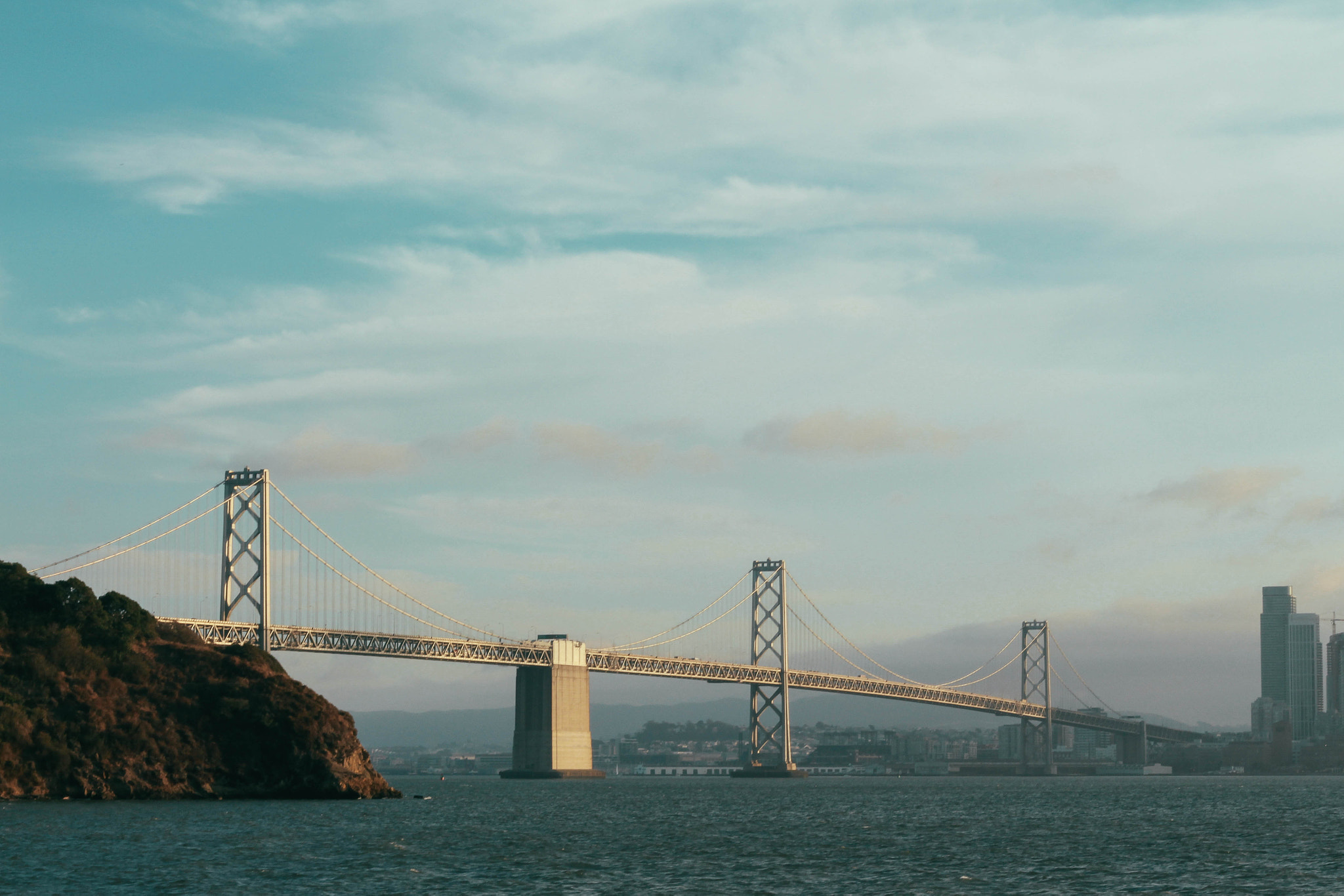 Canon EOS 650D (EOS Rebel T4i / EOS Kiss X6i) + Canon EF 50mm F1.8 II sample photo. Bay bridge photography