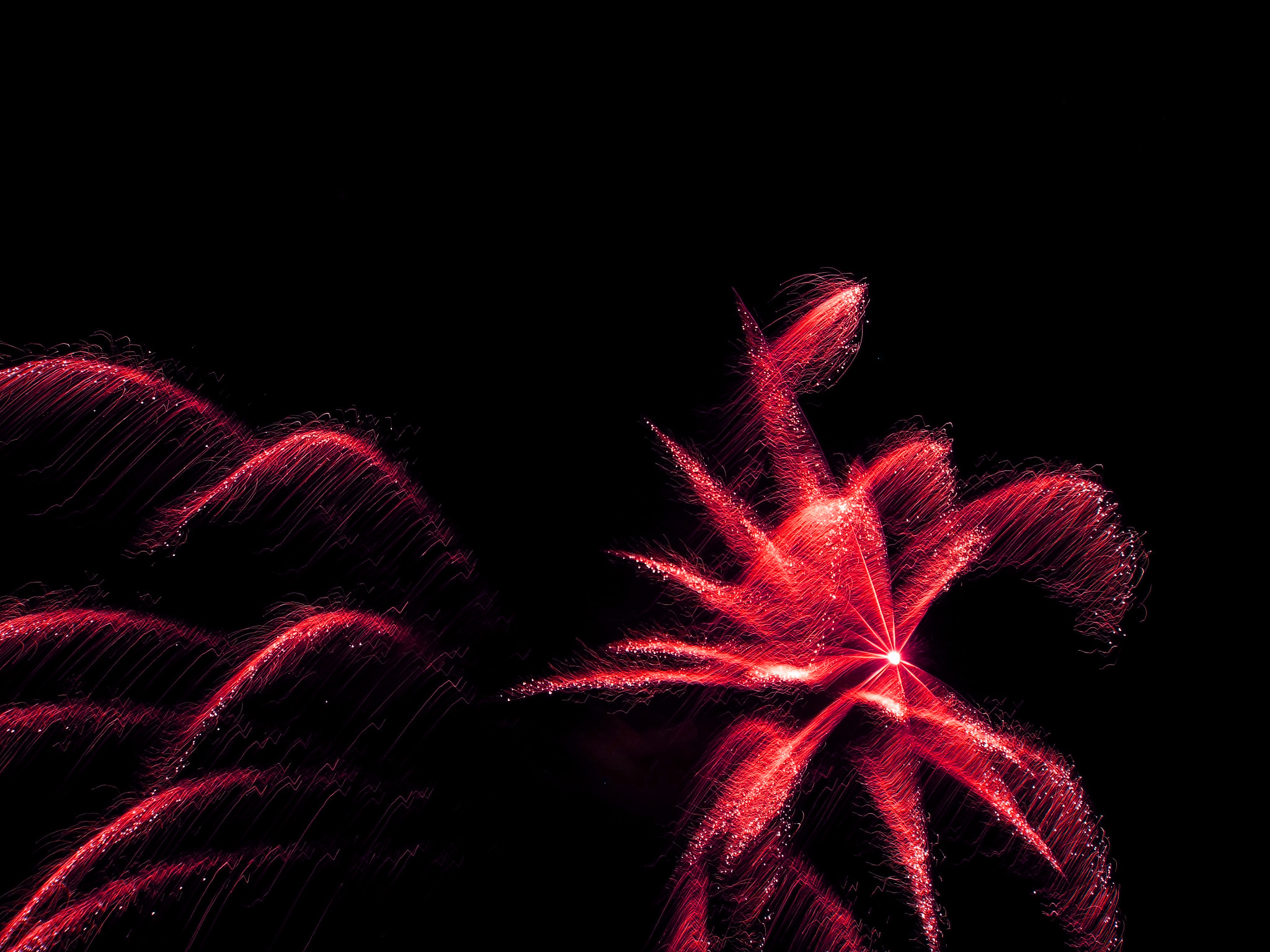 Fujifilm FinePix S8300 sample photo. Red fireworks photography